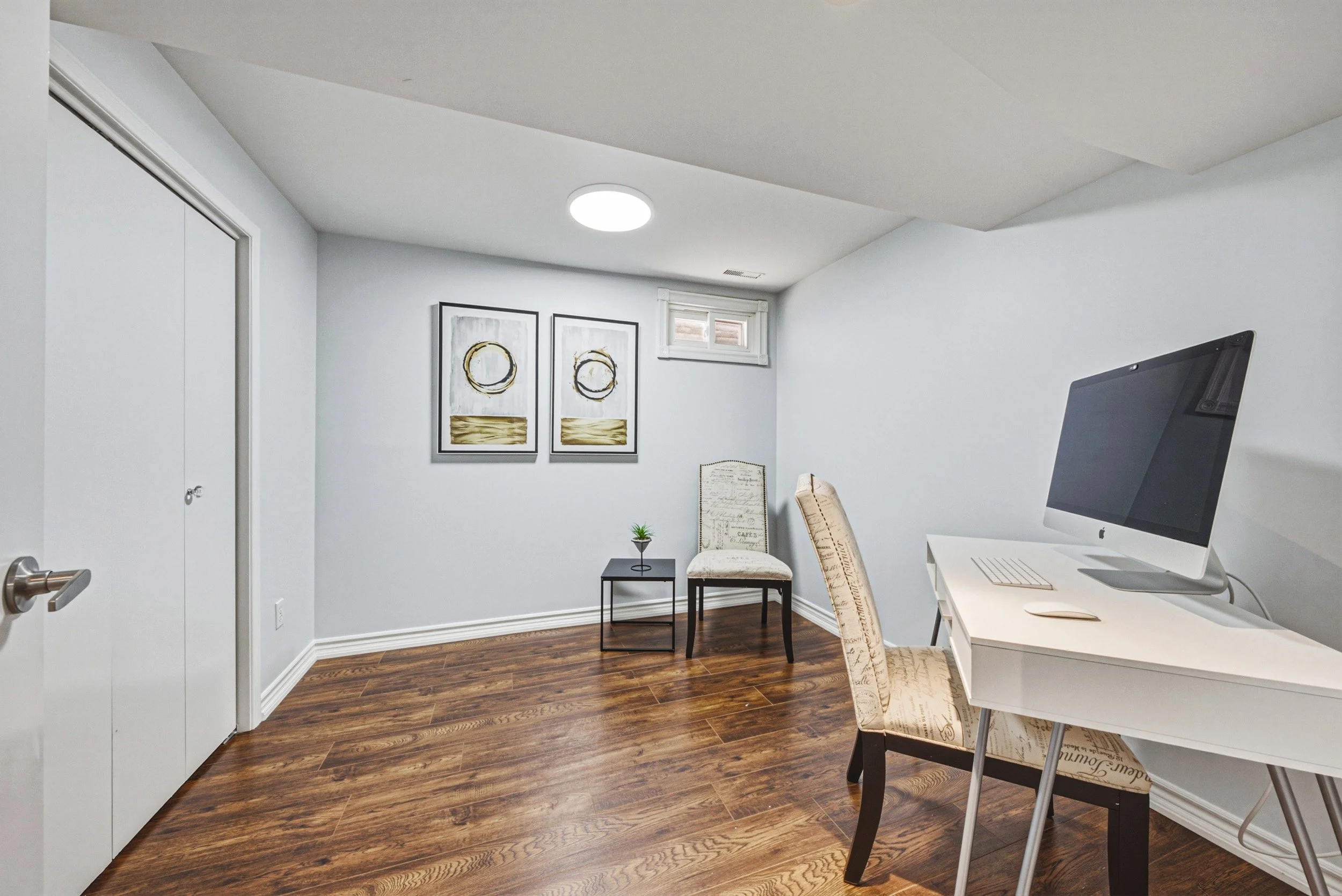 25 - 2206 Donald Rd, Burlington.jpg