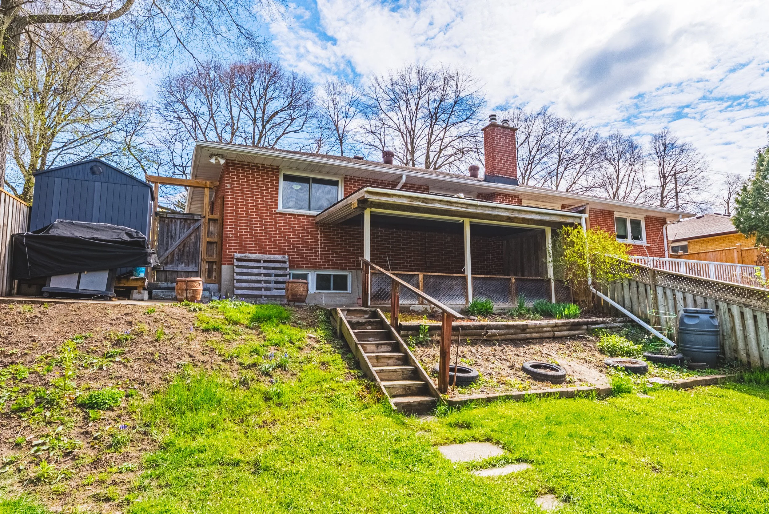 28 - 306 Victoria Rd, Guelph.jpg