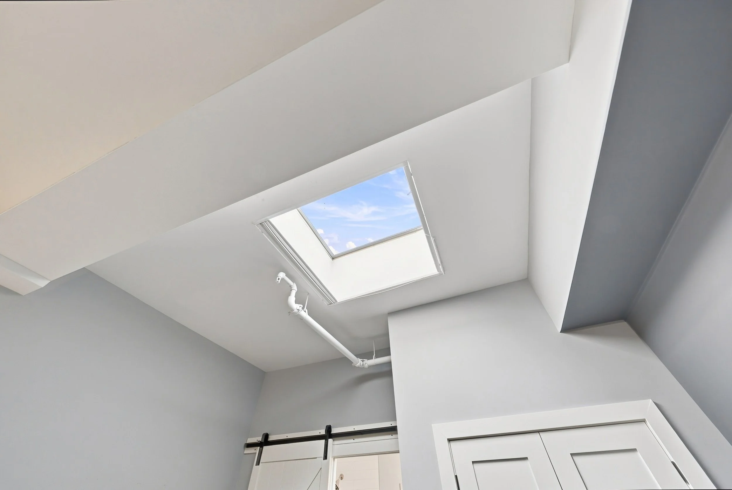 29 - 200 Stinson St PH16, Hamilton.jpg