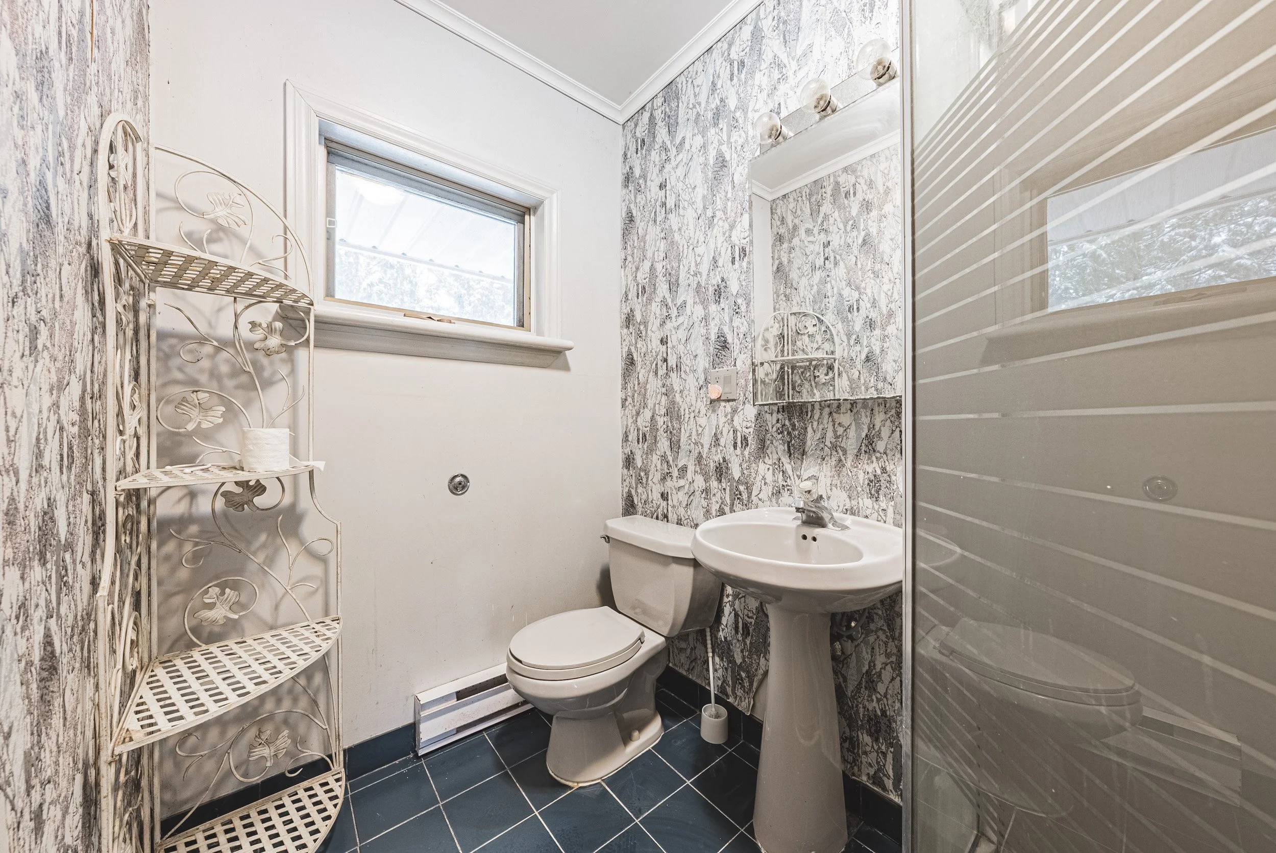 28 - 948 Concession 6 Townsend, Waterford.jpg