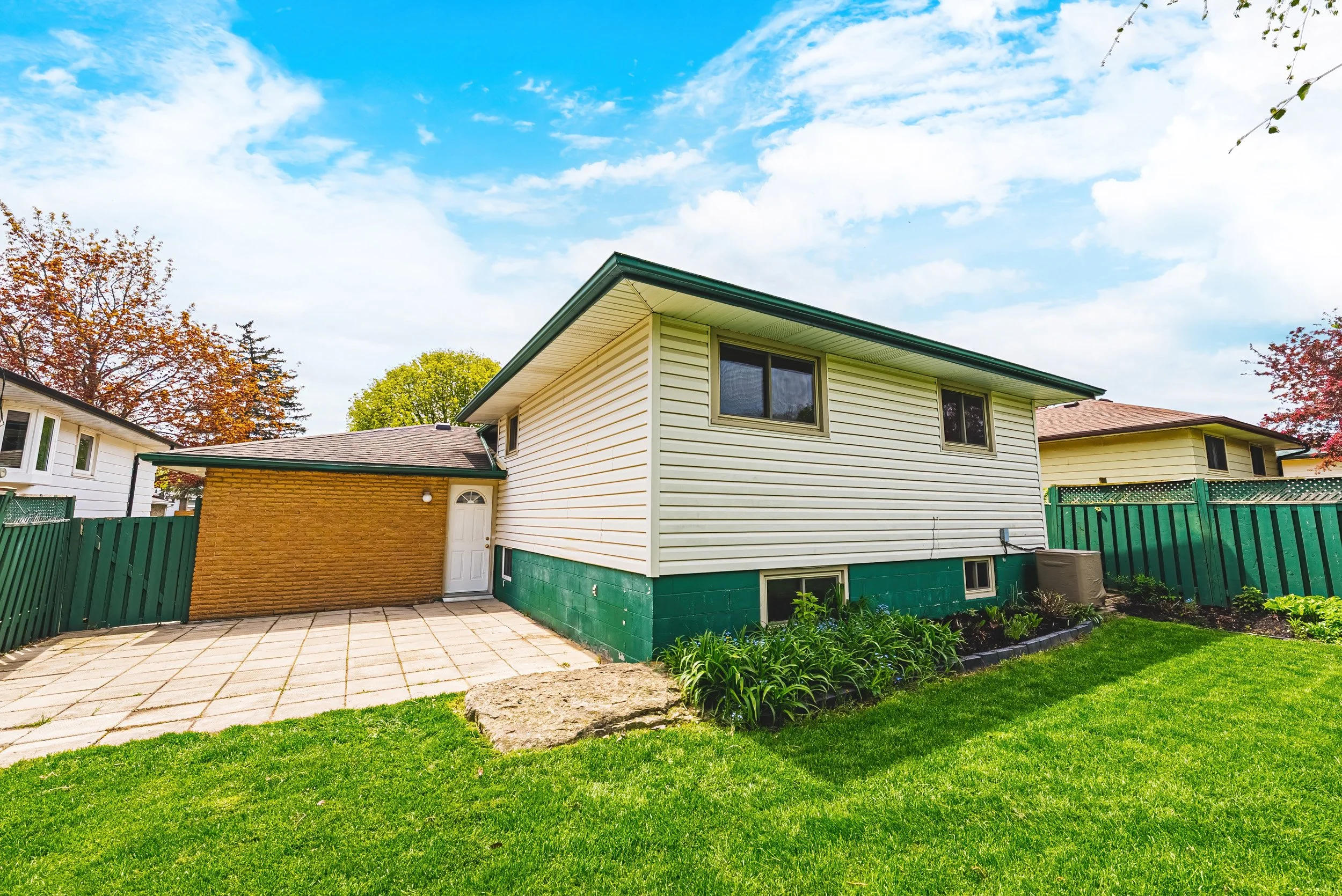 37 - 104 Gardiner Dr, Hamilton.jpg