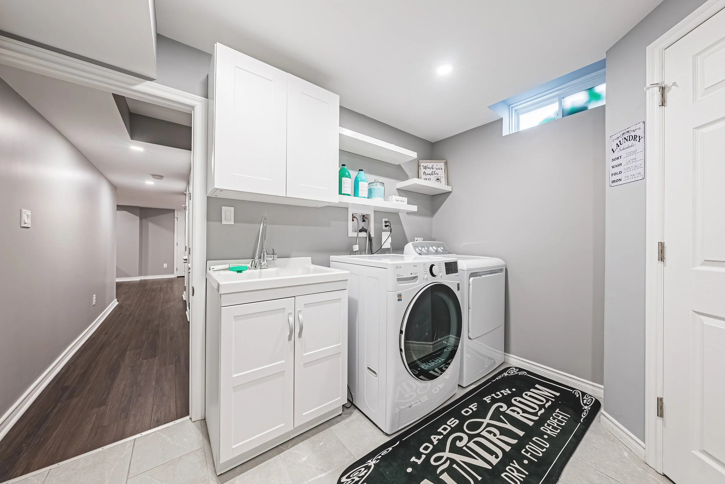 32 - 142 Bradley Ave, Binbrook.jpg