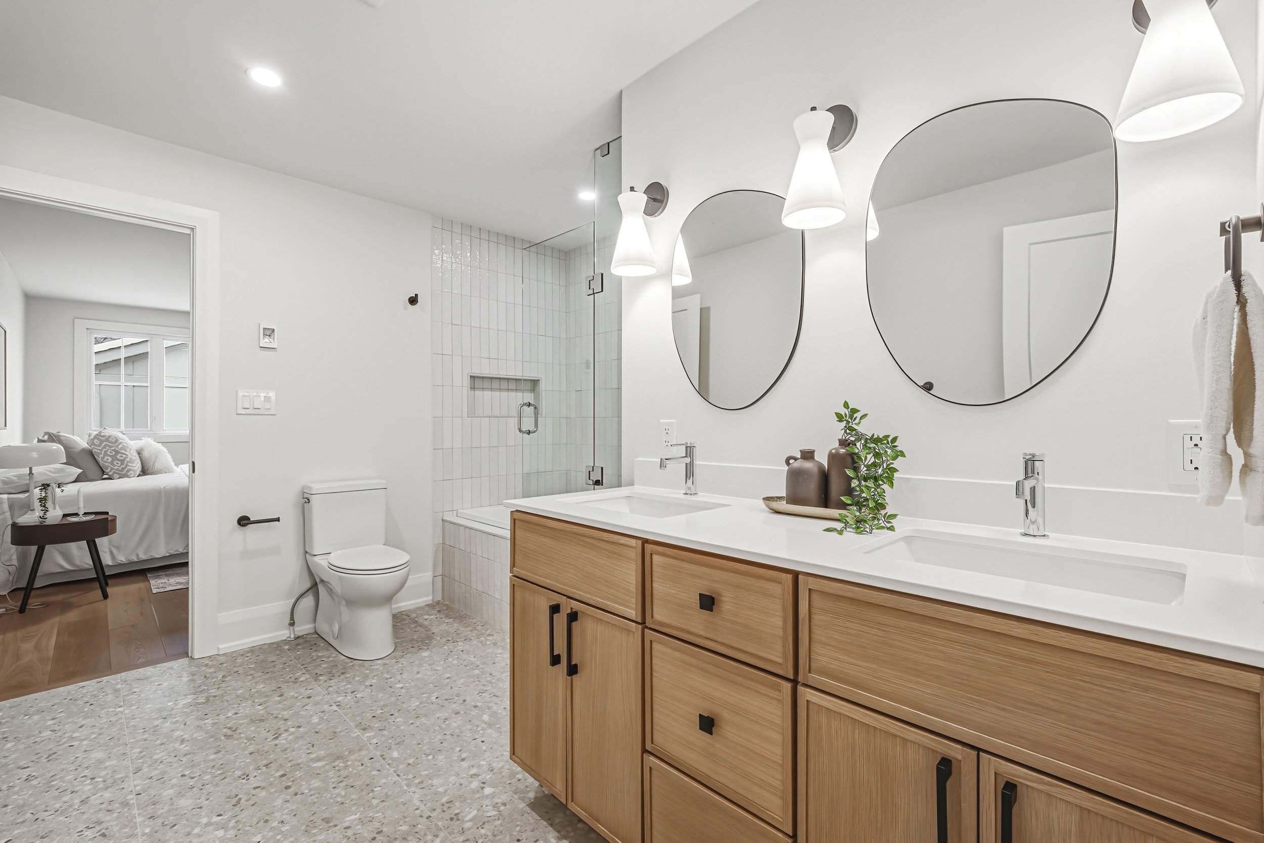 72 - 251 Glen Afton Dr, Burlington.jpg