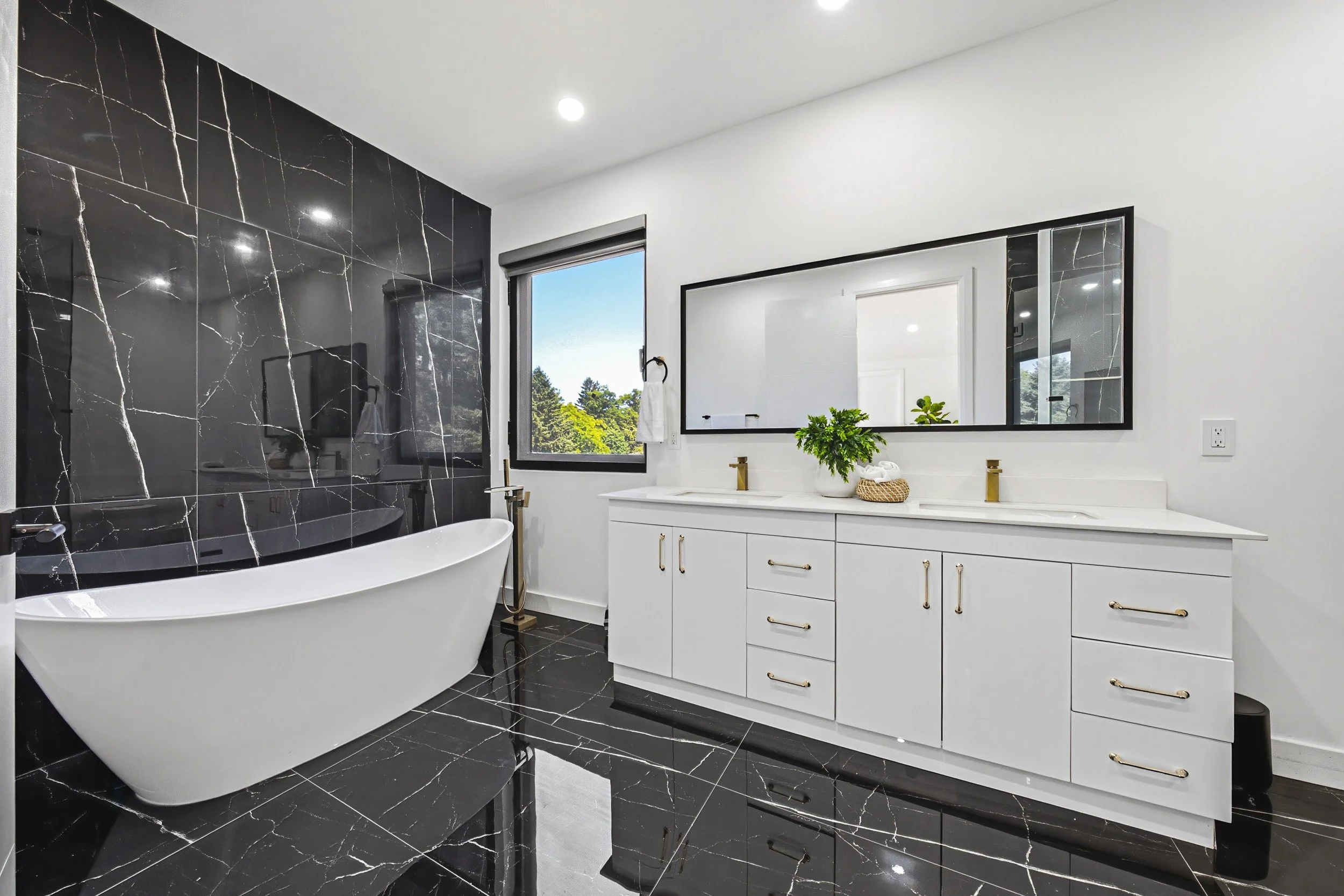 30 - 4511 Guelph Line, Burlington.jpg