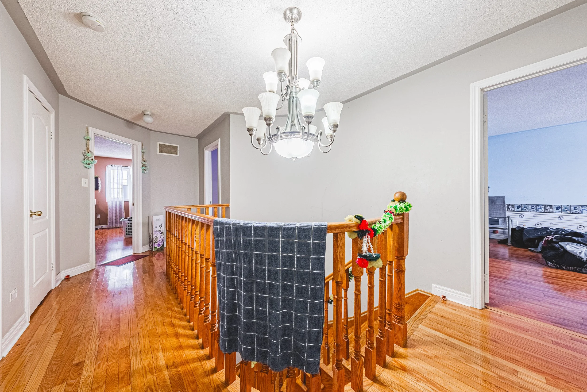 20 - 66 Citadel Cres, Brampton.jpg