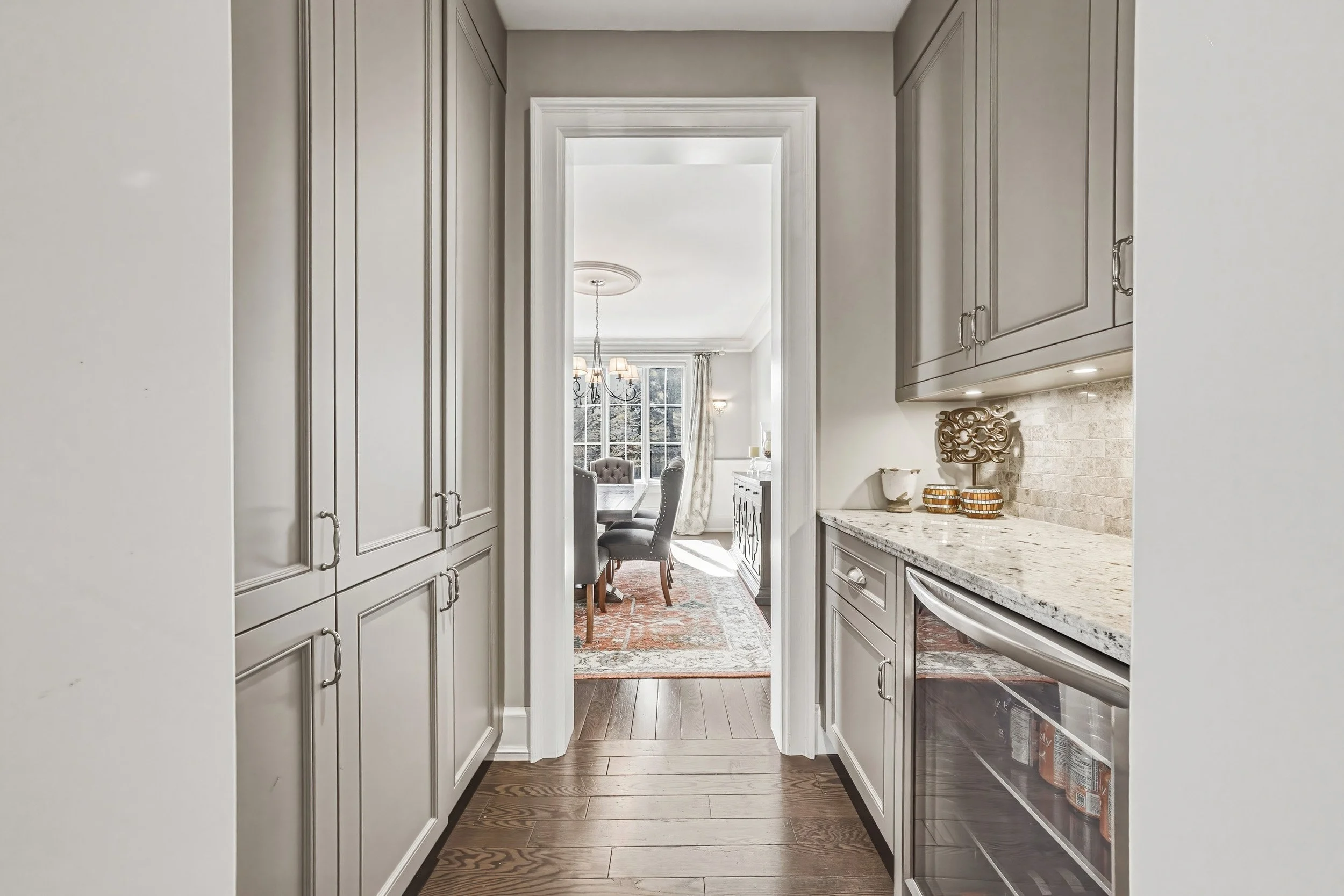 14 - 476 Patricia Dr, Burlington.jpg