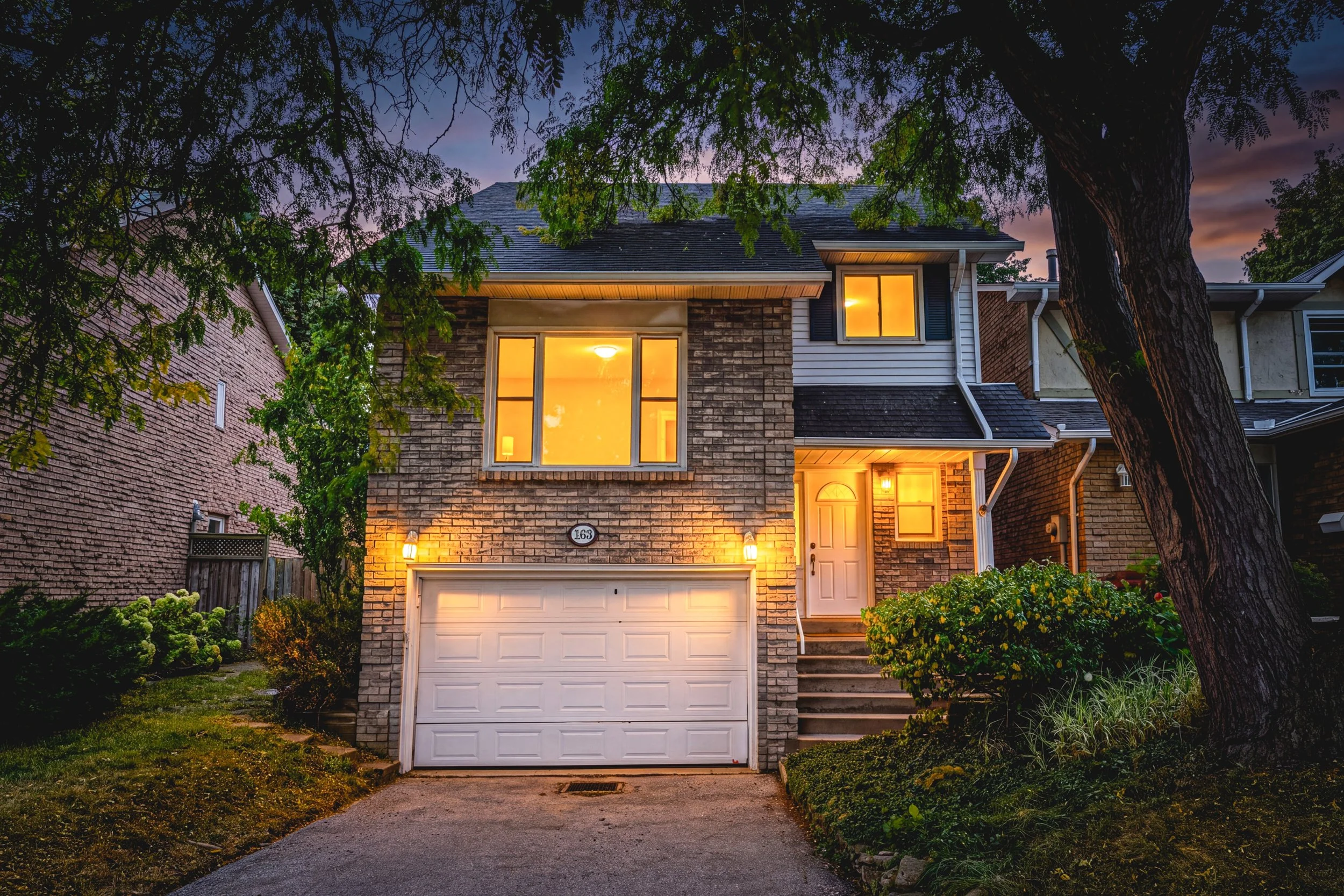 1 - 3453 Hannibal Rd, Burlington.jpg