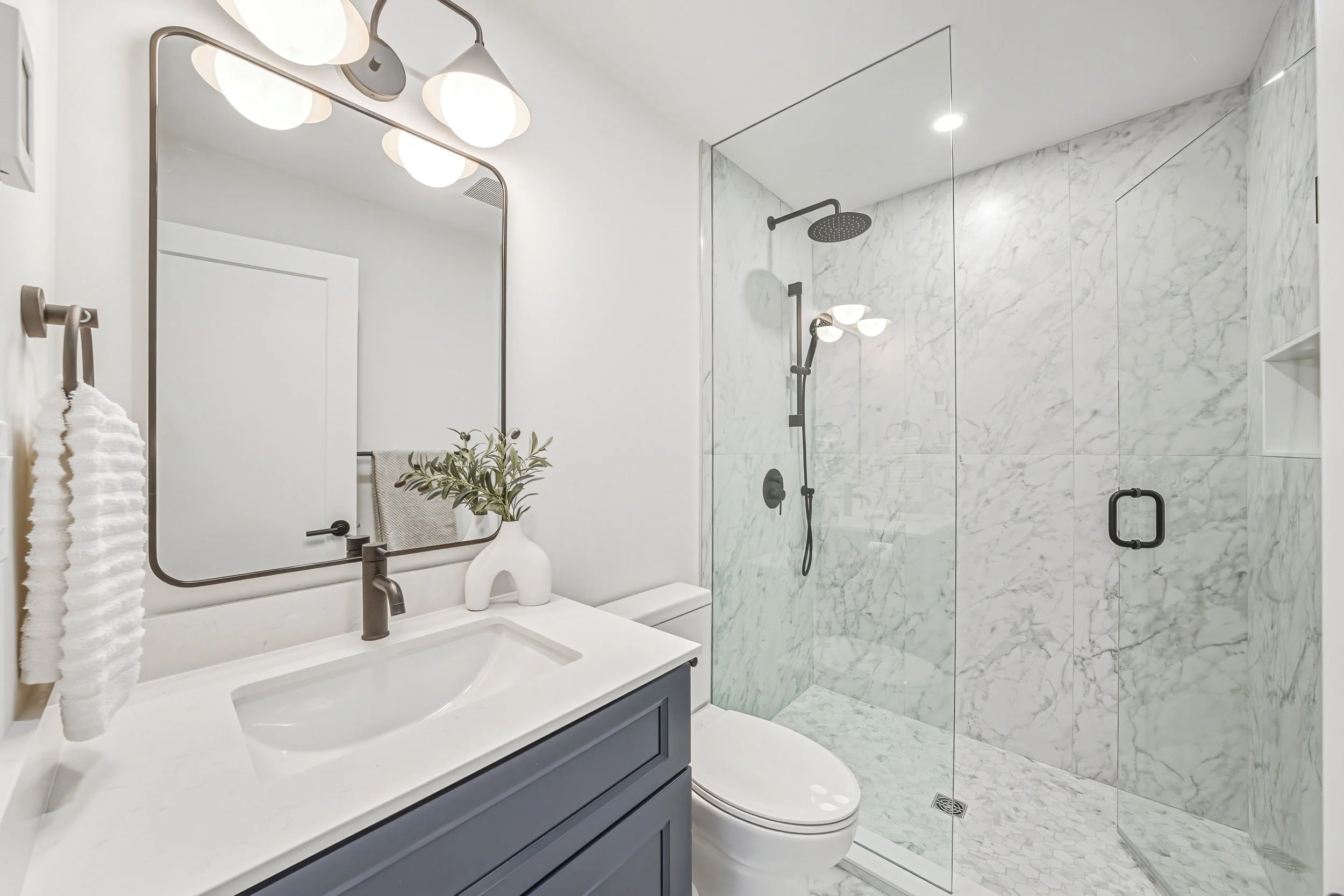 43 - 251 Glen Afton Dr, Burlington.jpg