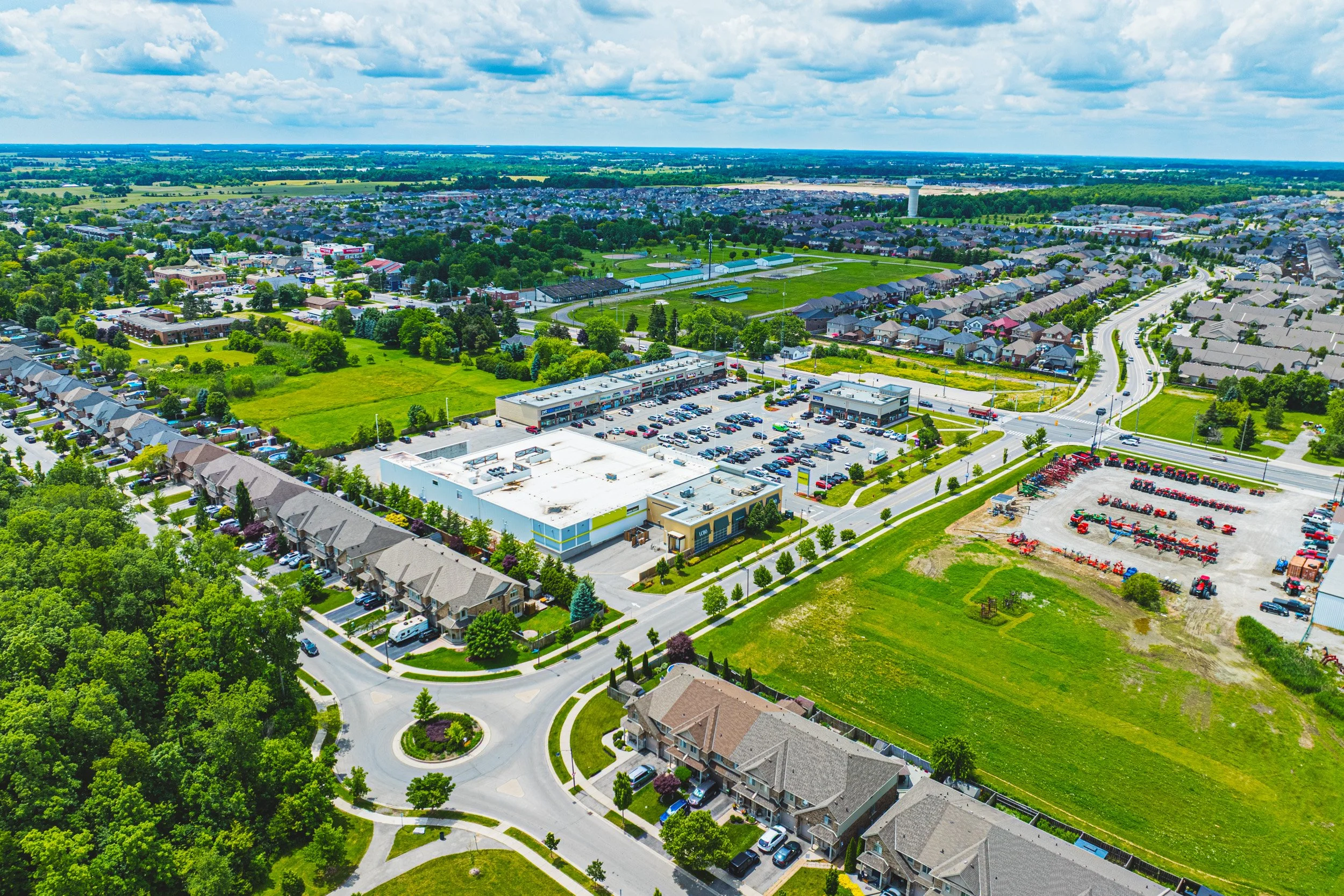 48 - 20 Degrow Cres, Binbrook.jpg