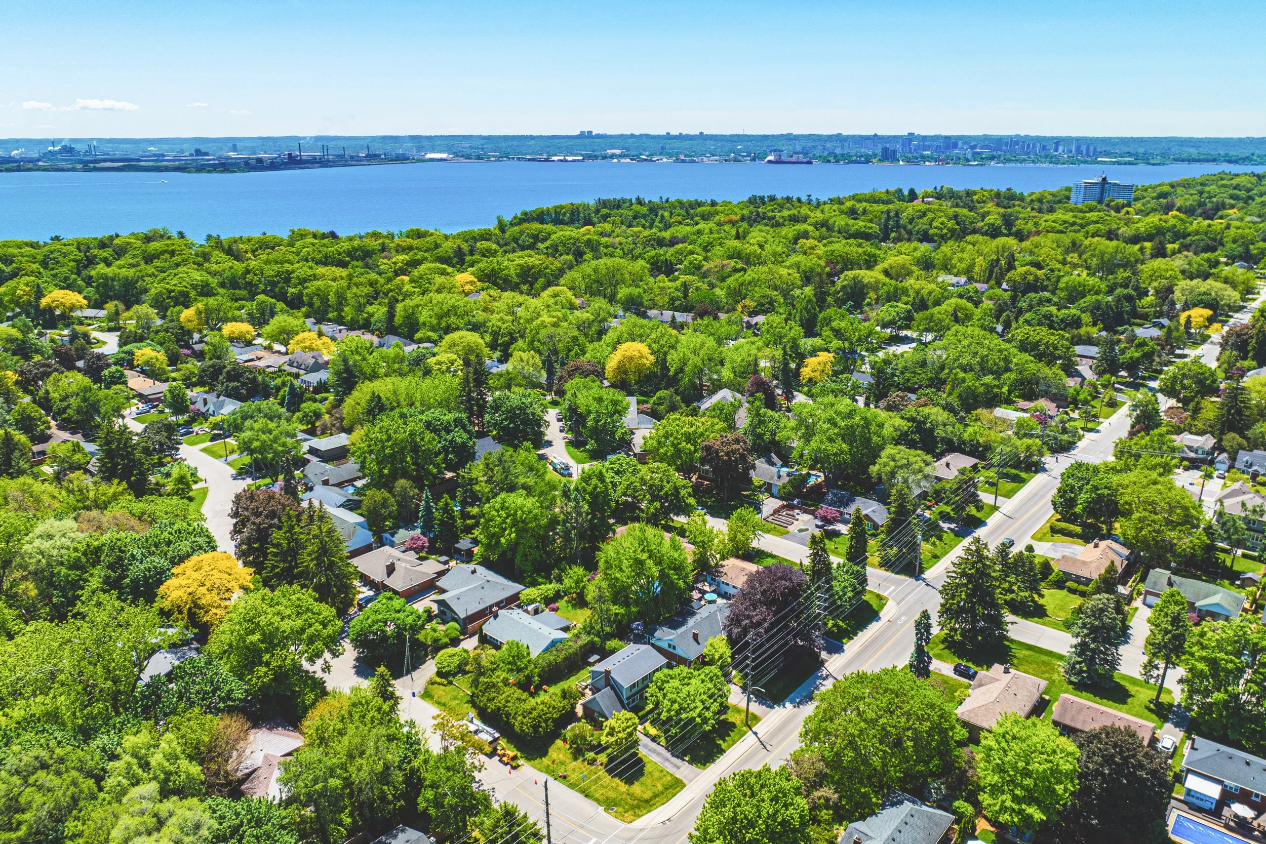 51 - 915 Tanager Ave, Burlington.jpg
