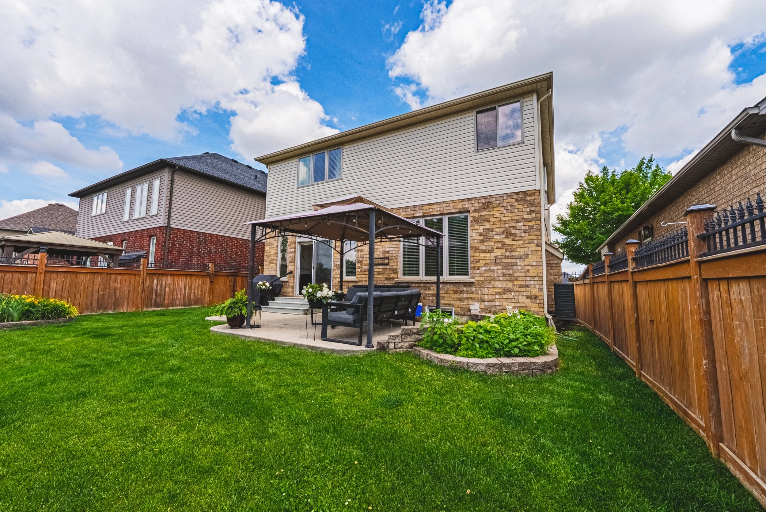 43 - 20 Degrow Cres, Binbrook.jpg