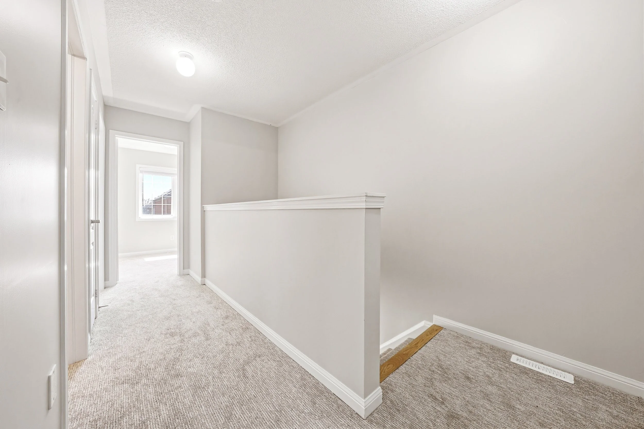 23 - 470 Beach Blvd #8, Hamilton.jpg