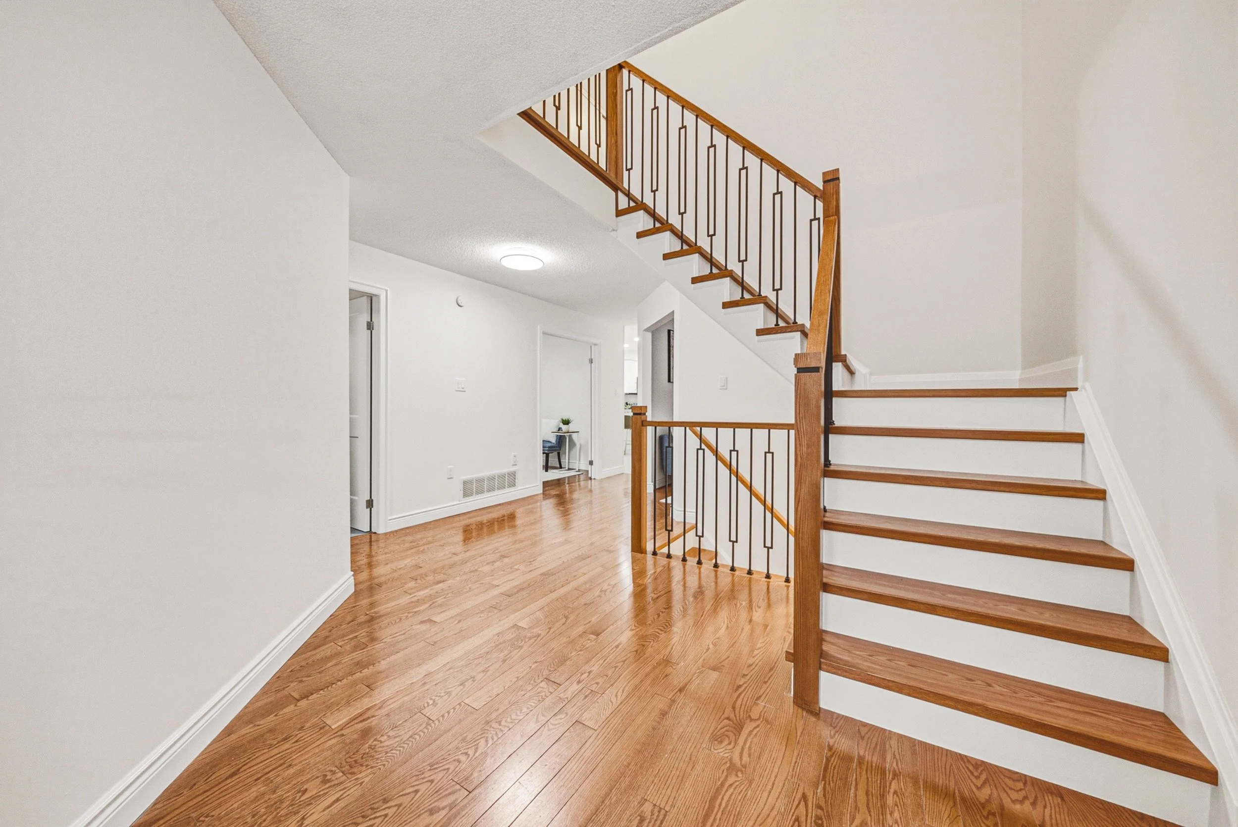 7 - 2188 Margot St, Oakville.jpg