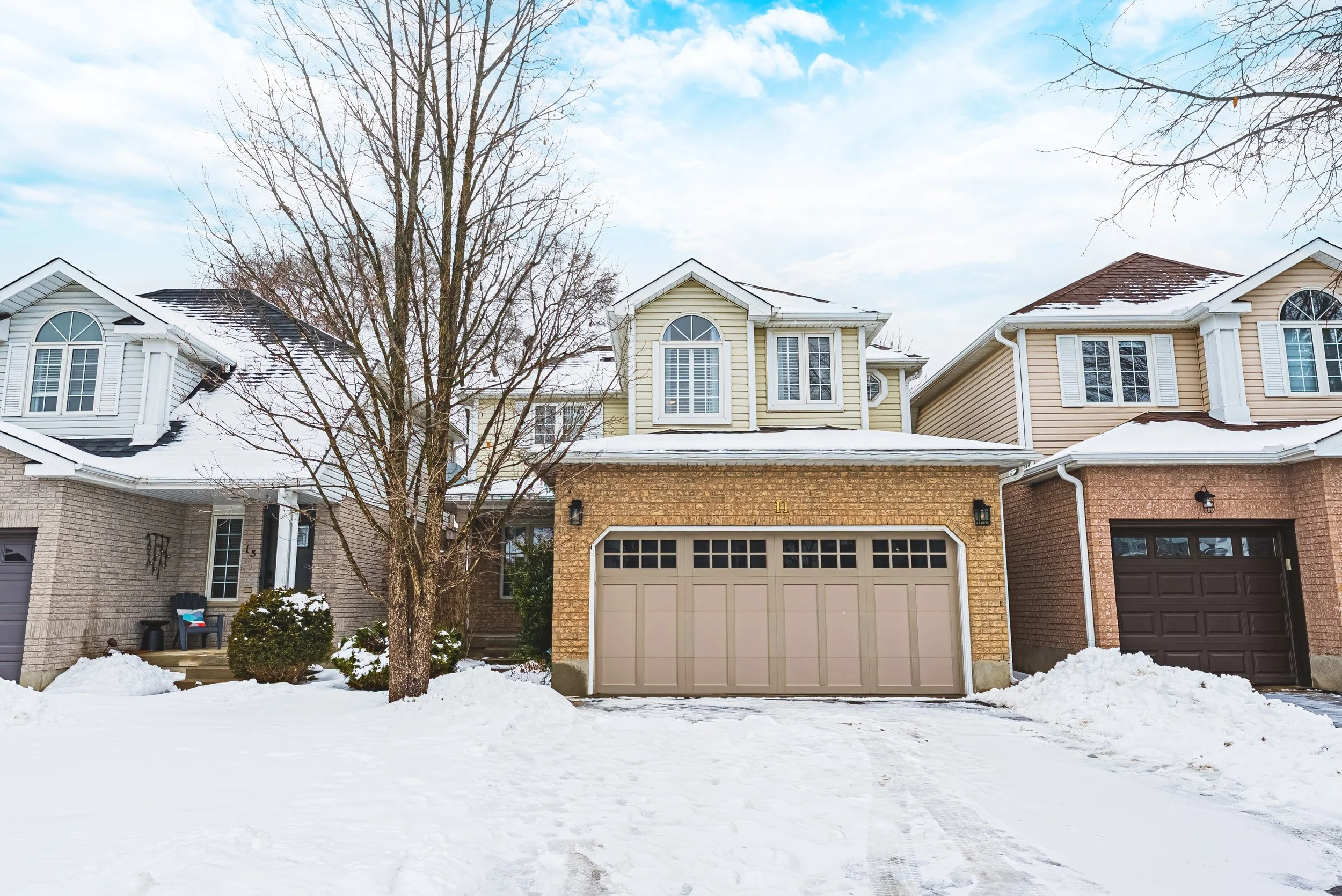 2 - 11 Gaw Cres, Guelph.jpg