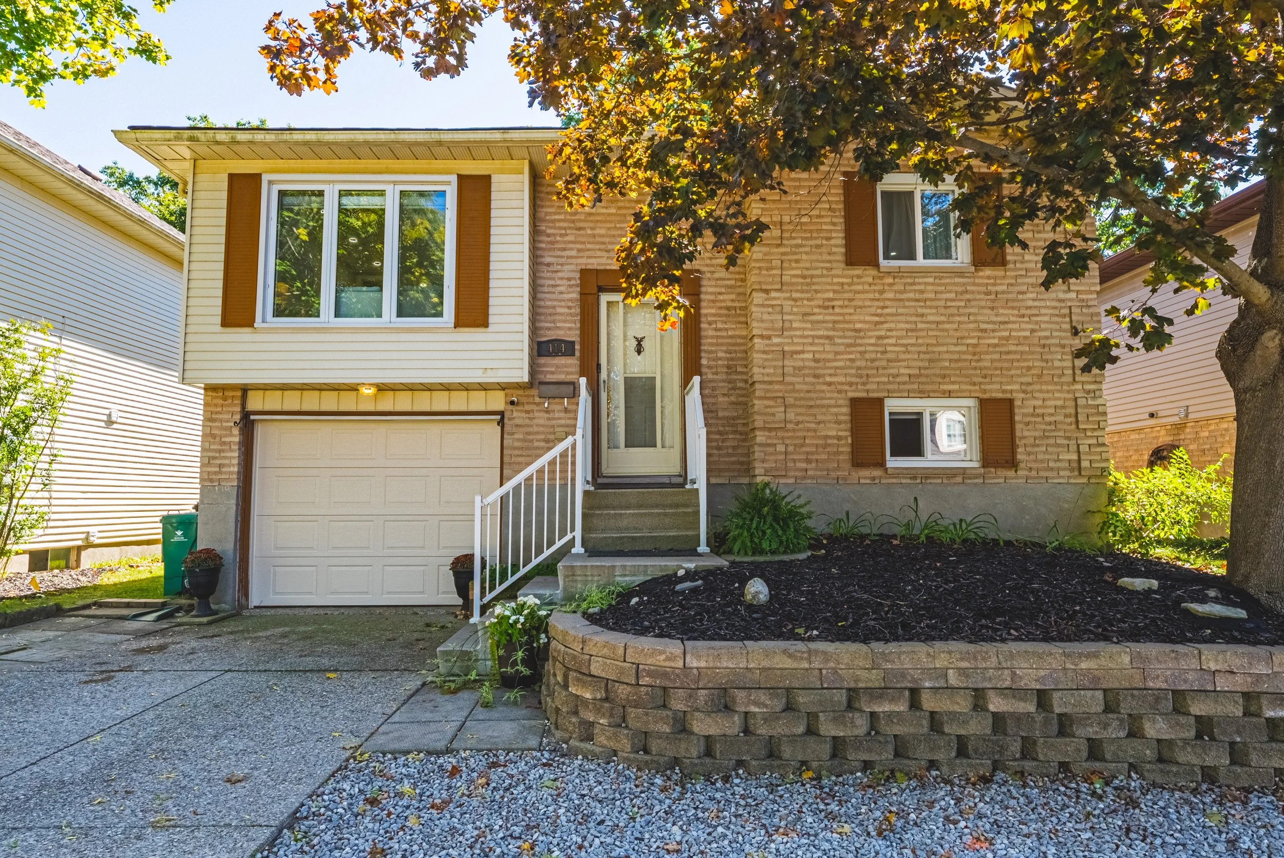 2 - 414 Woods Ln, Cambridge.jpg