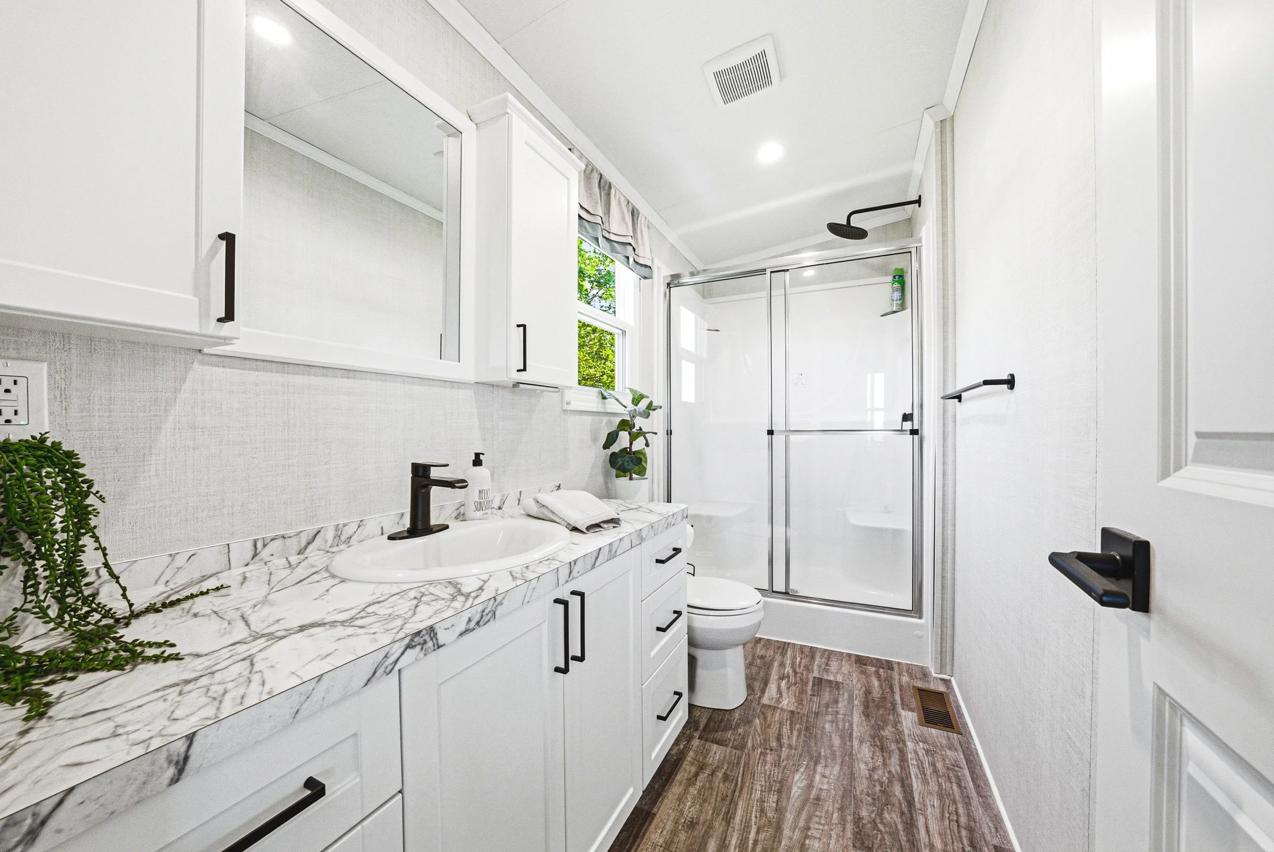 12 - 1501 Line 8 Rd #522, Queenston.jpg