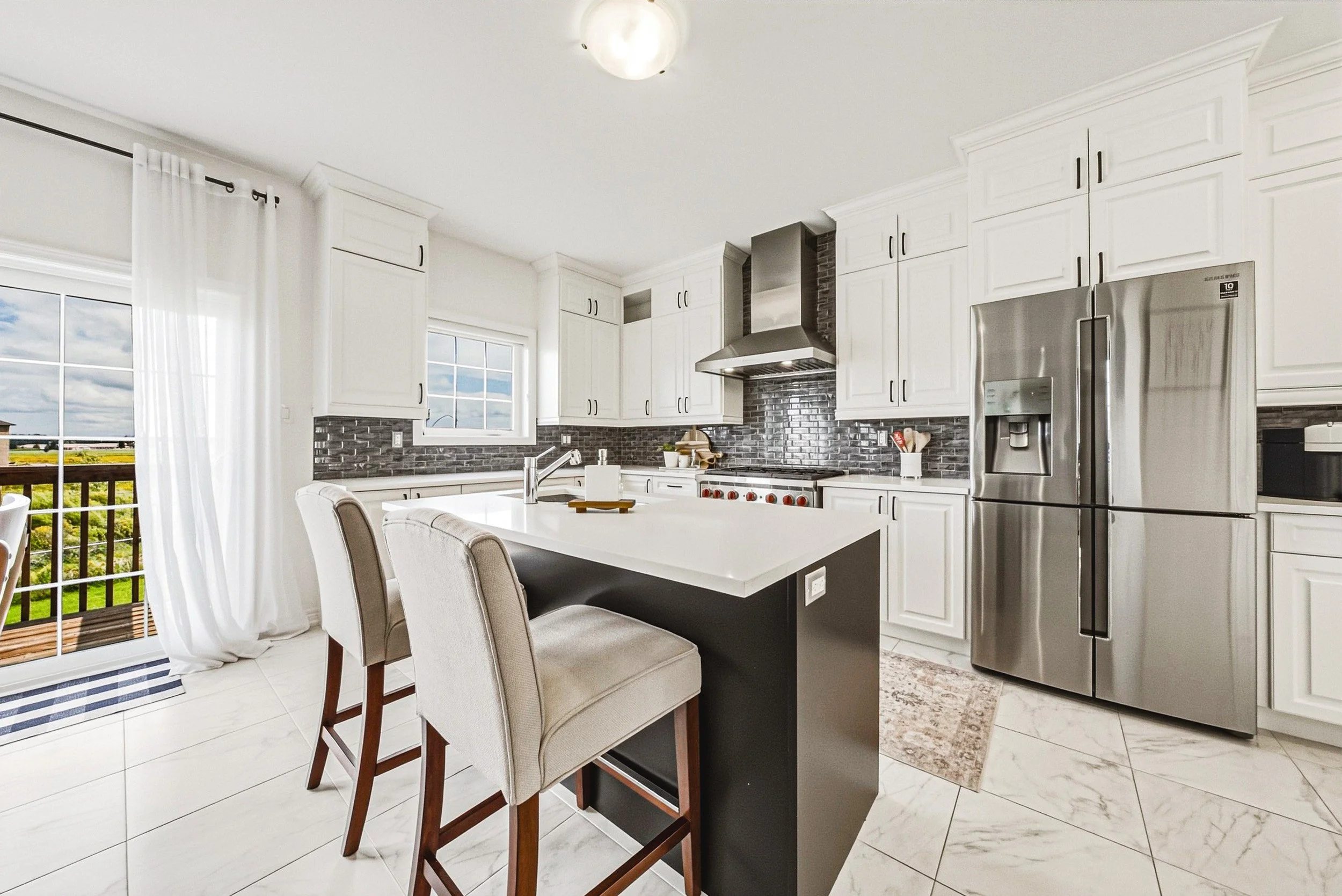 14 - 733 Gilmour Cres, Shelburne.jpg
