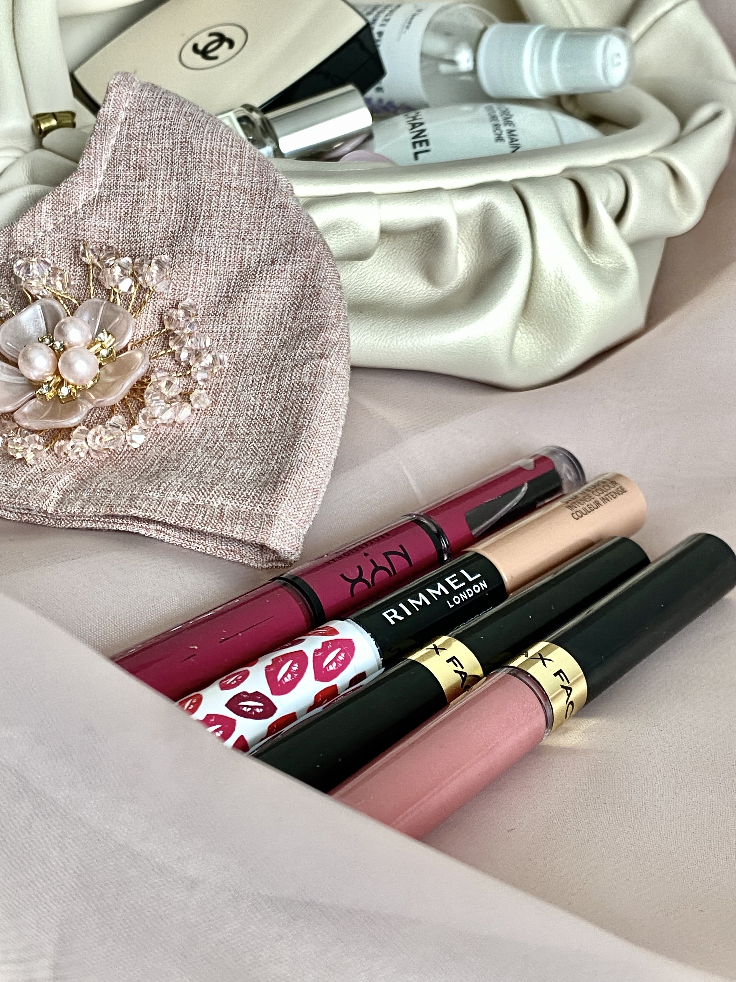 I Tried 3 Lip Products that many claim to be “Mask-Proof”. Were they? — The  Reyna Edit