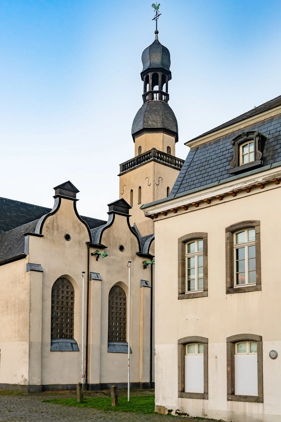 St. Clemens und Pohlsches Haus