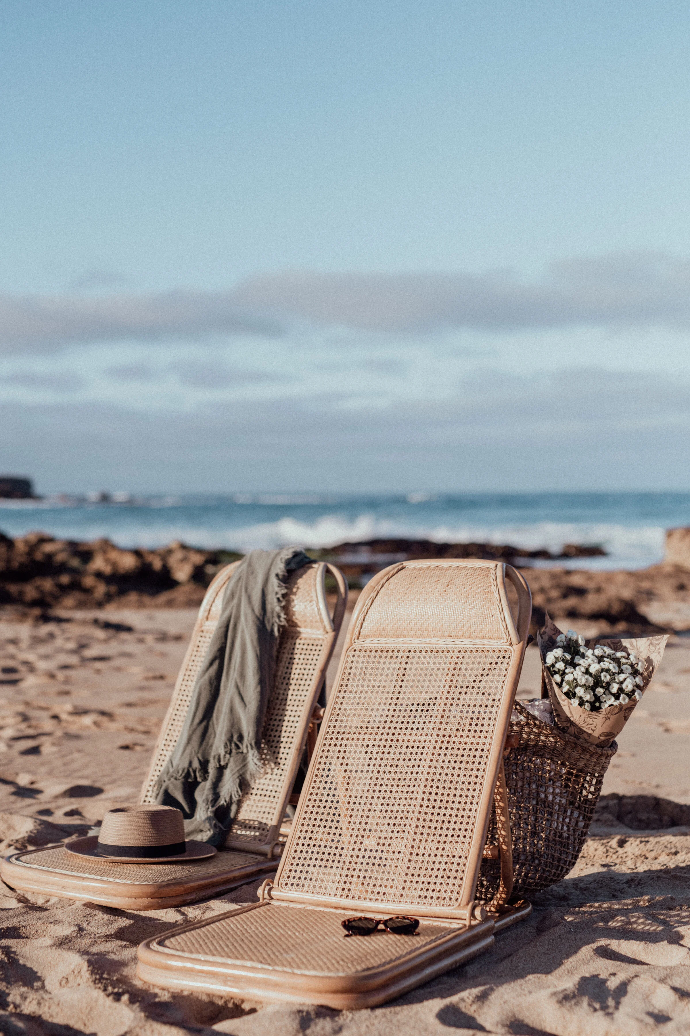 Rattan beach deals lounger