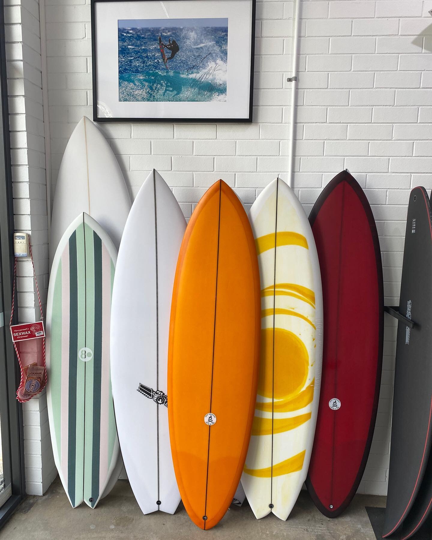 Holidays Season 🤠
We are open everyday this week 9:30-5. 

Come say hello and if you need any surfing goods we are stocked to the brim with all your favourites 🎁