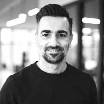 Black and white portrait of Olaf Abi Aad