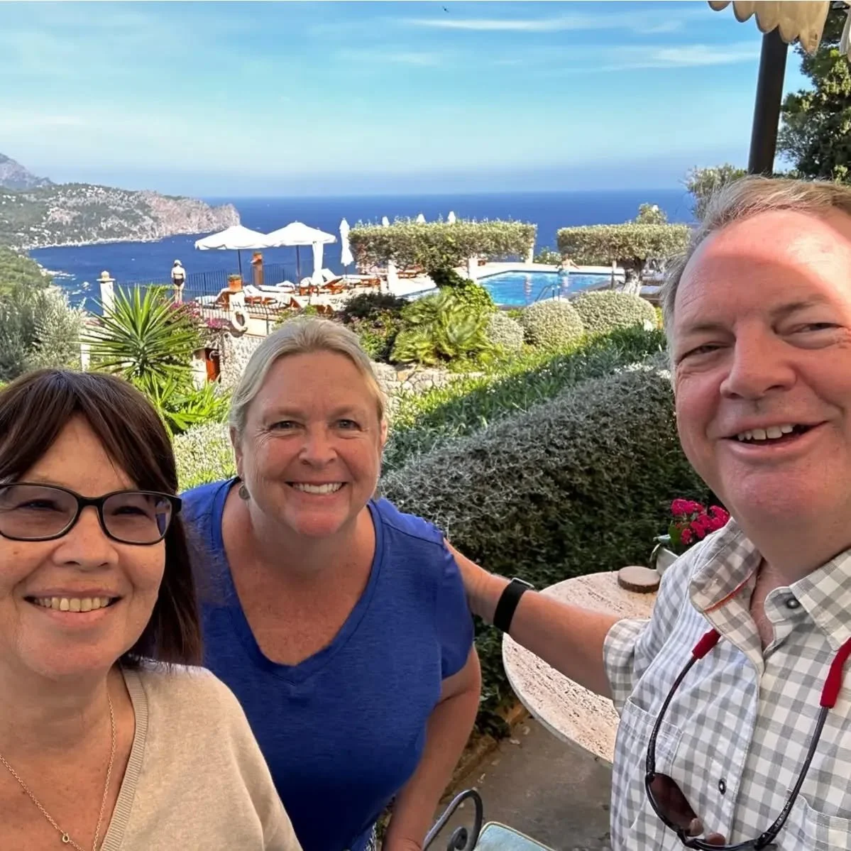 Had a best day with the MacDonalds from Missouri.  So much fun in great company, great conversation and great food at the beautifully scenic @sapedrissa in Dei&agrave;.