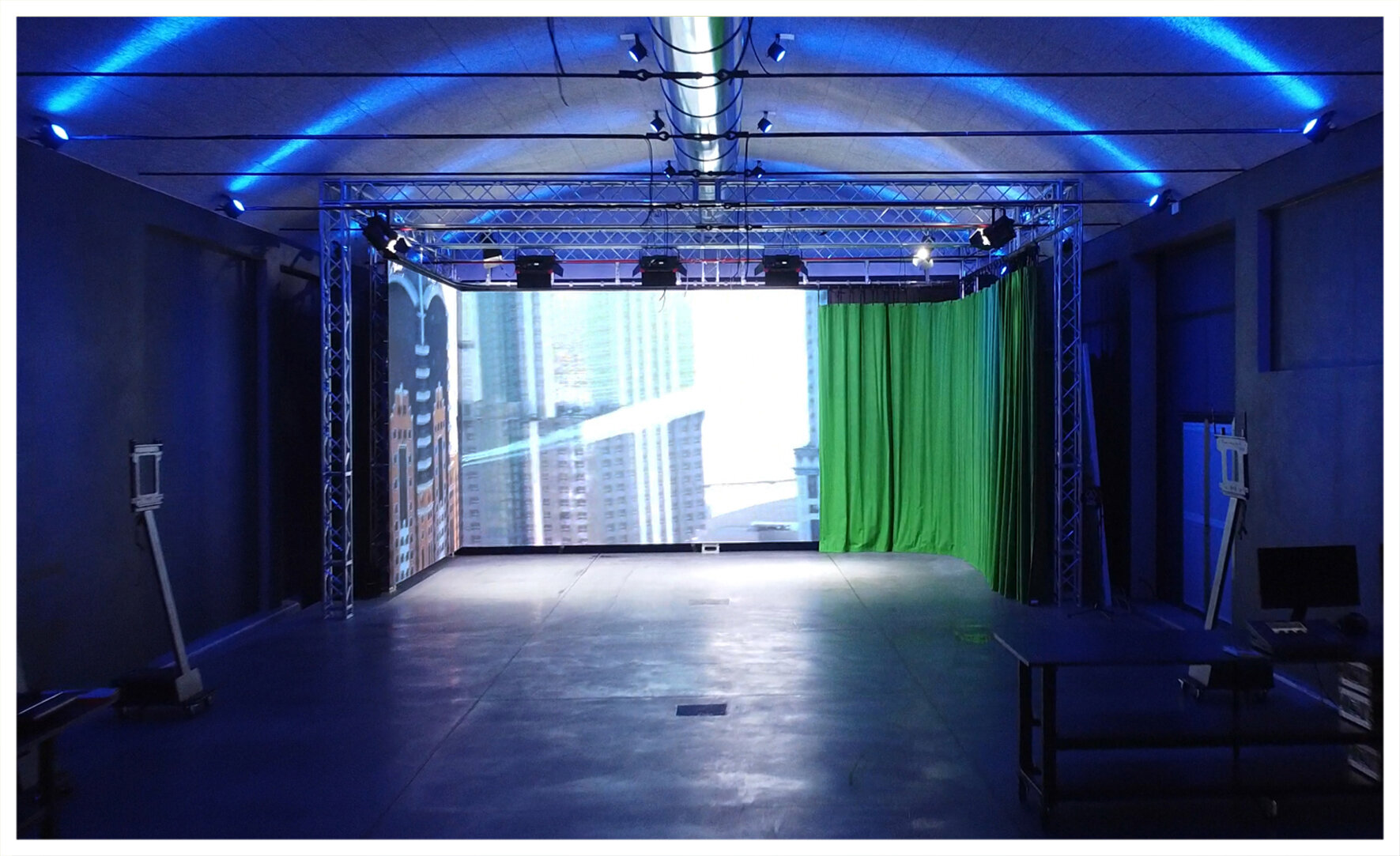PLATONE_STUDIO3_foto1.jpg