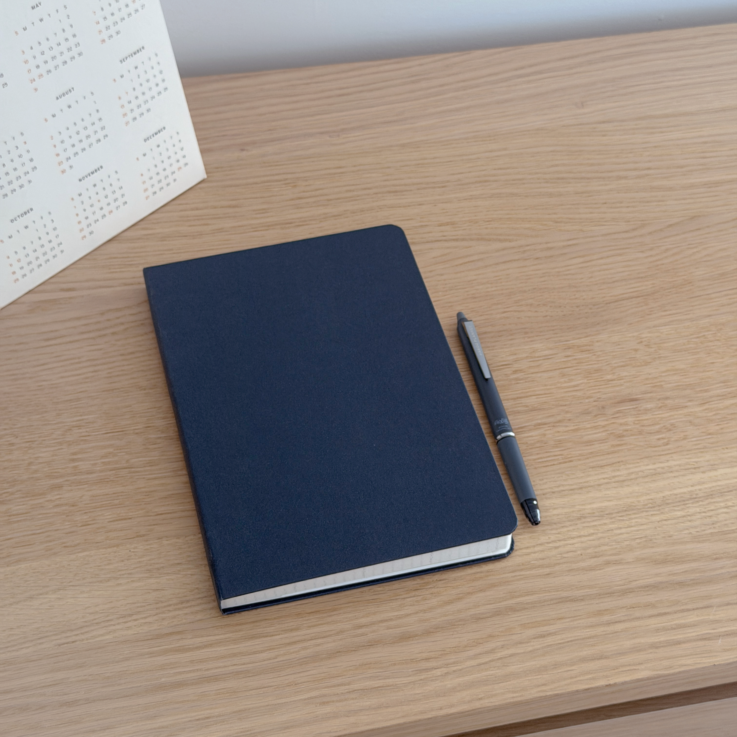 27Planner_Navy1.png