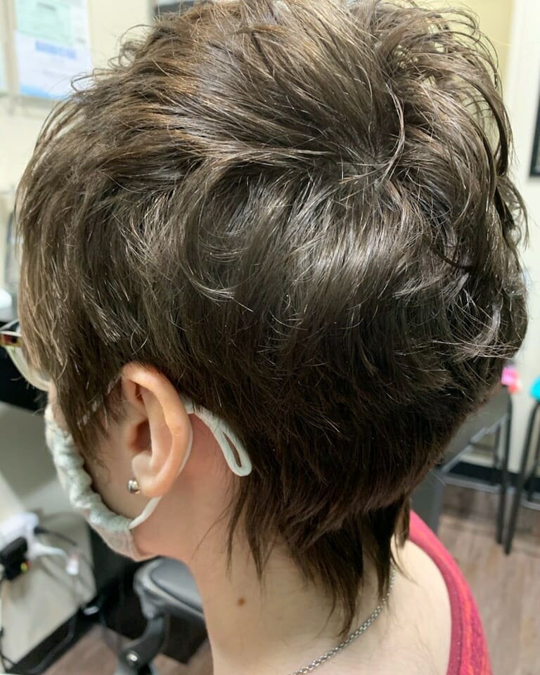 Look at this fun, trendy, short hairstyle for this fantastic lady! ➡️ Swipe to see all angles!

What's your favorite short hair style? Like this post and comment! Don't forget to visit my website (link in bio) and schedule an appointment with me to g