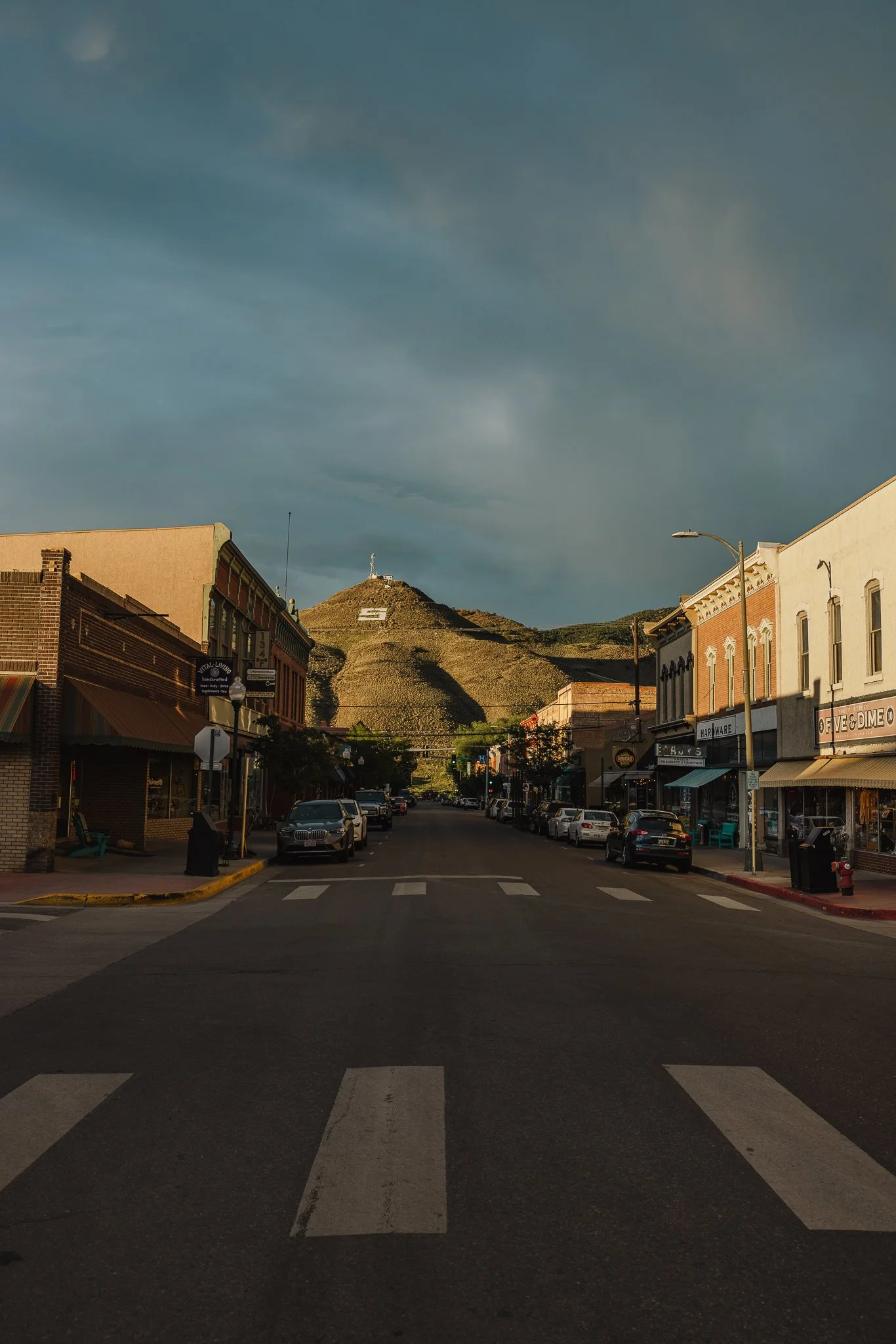 Best Mountain Towns, The complete Adventure Guide to Salida Colorado