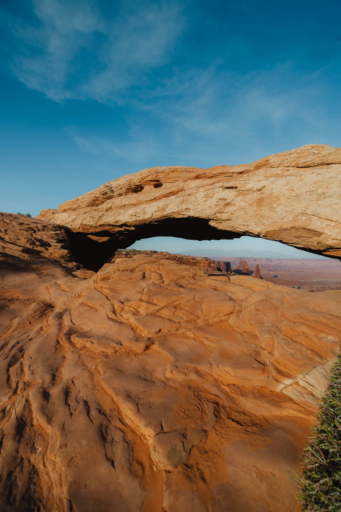 Golden hour at the Mesa Arch