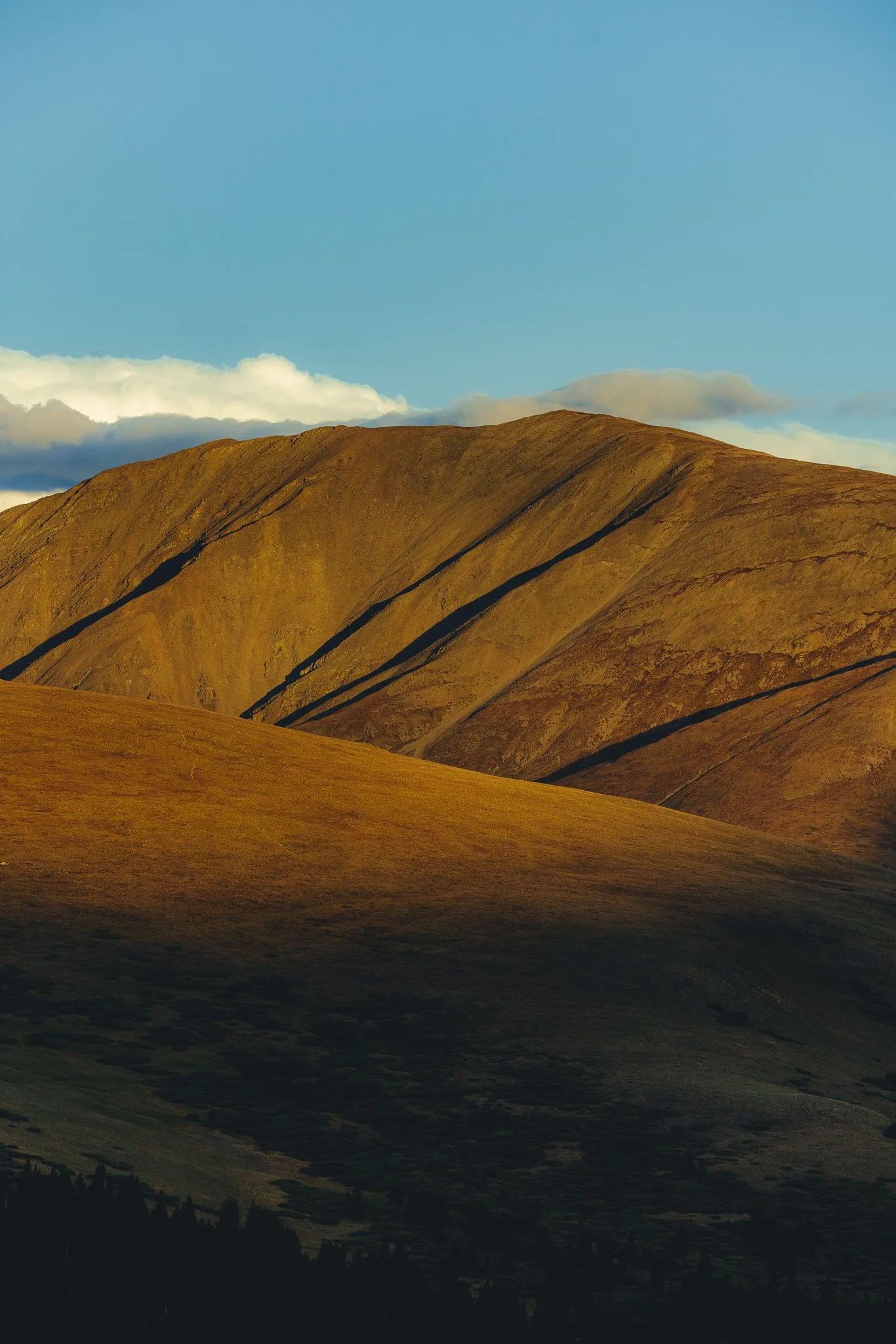 Golden sunset over the mountains