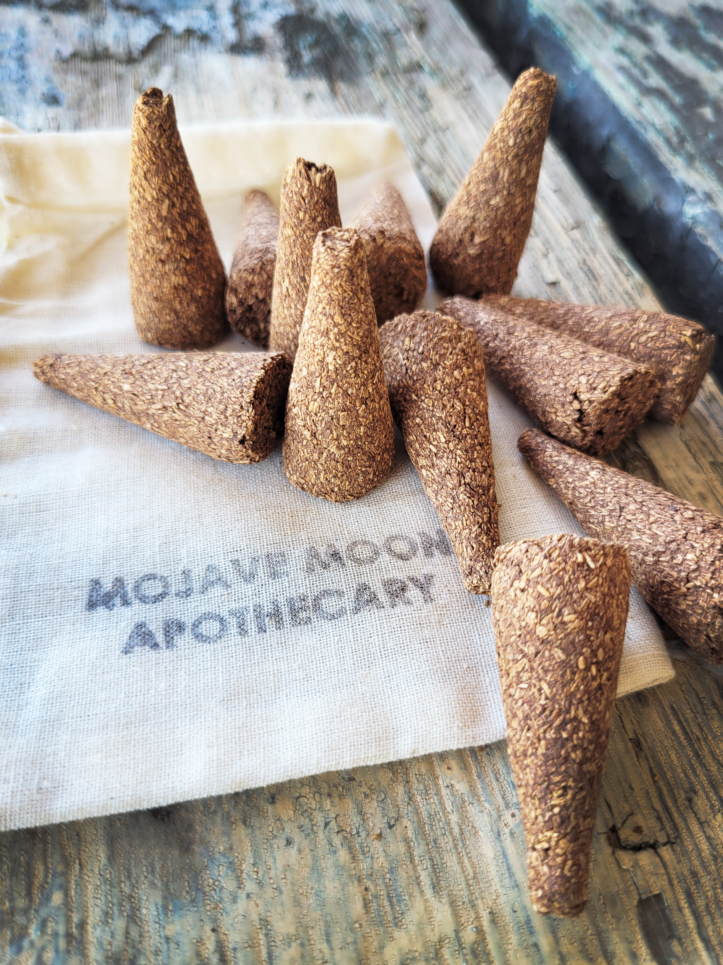 Palo Santo Incense Cones with Pouch