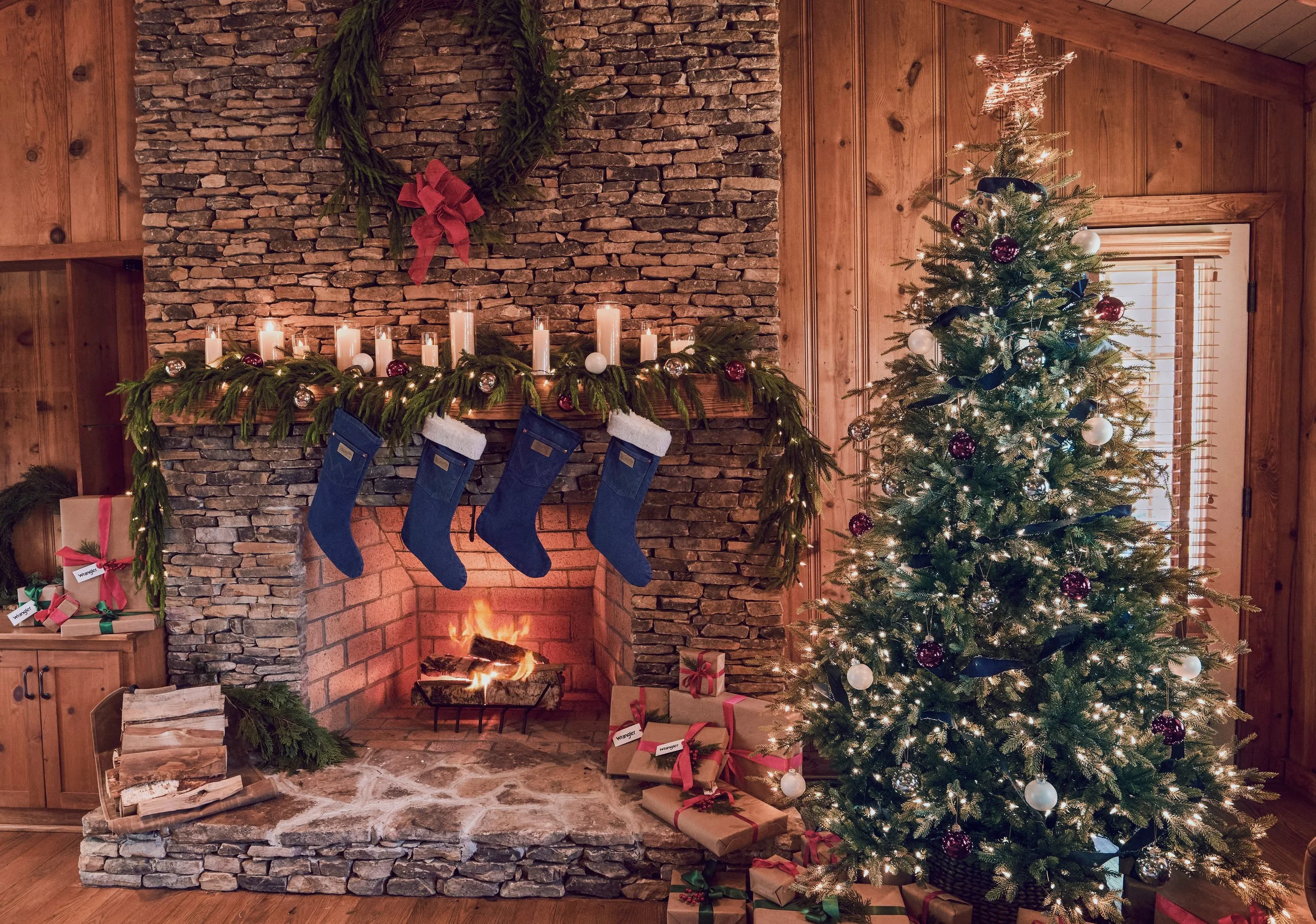 HOLIDAY24_DENIM_STOCKINGS_0003.jpg