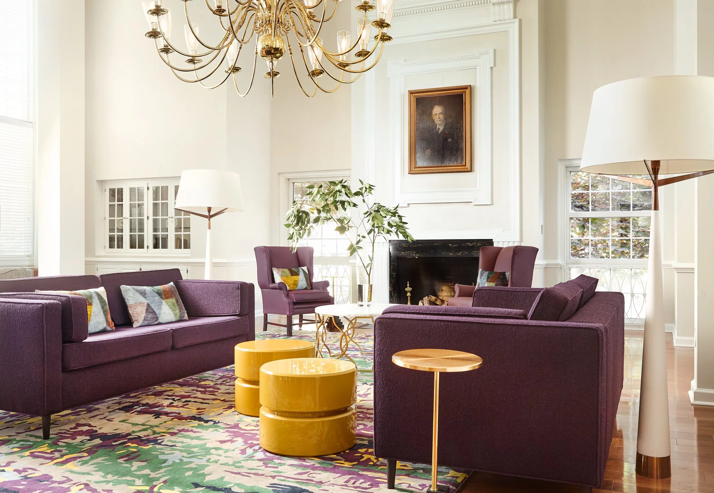 Lobby Room 1.jpg