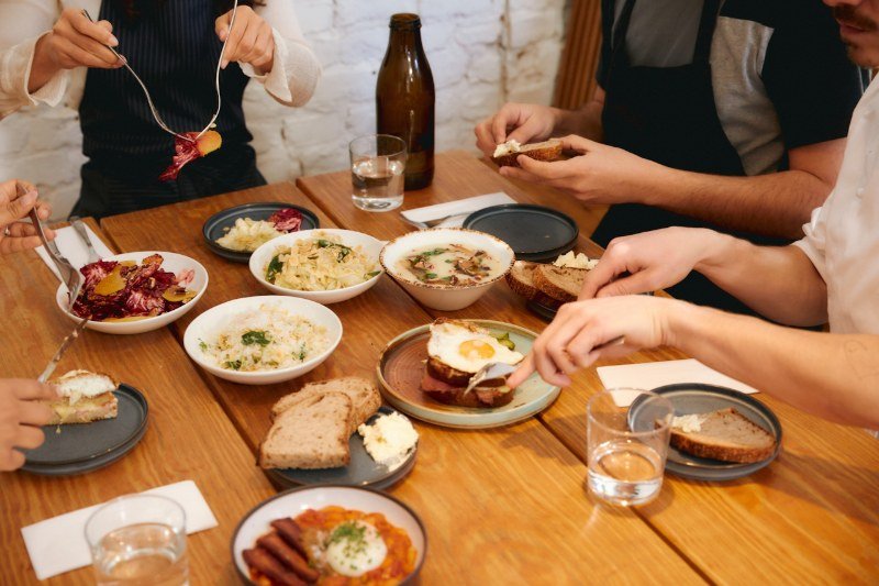 Living Alone Helped Me Learn How to Build Community in NYC