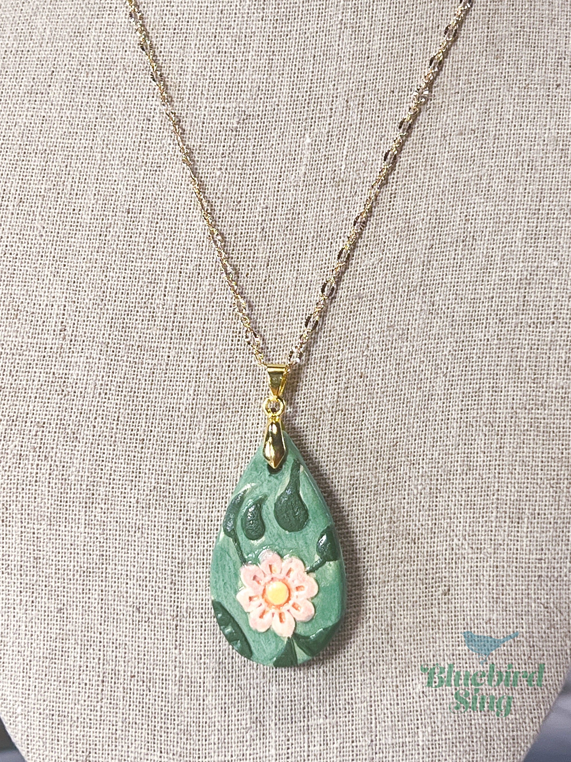 https://i.etsystatic.com/11321941/r/il/4f1a78/5232191513/il_fullxfull.5232191513_toie.jpg