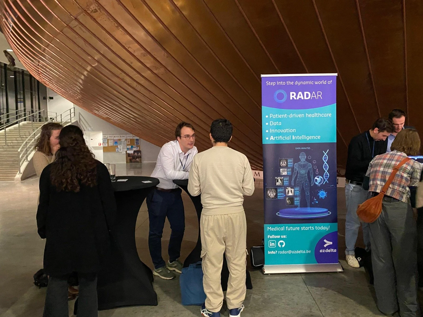 WhatsApp Image 2025-11-27 at 17.50.00 (2).jpeg