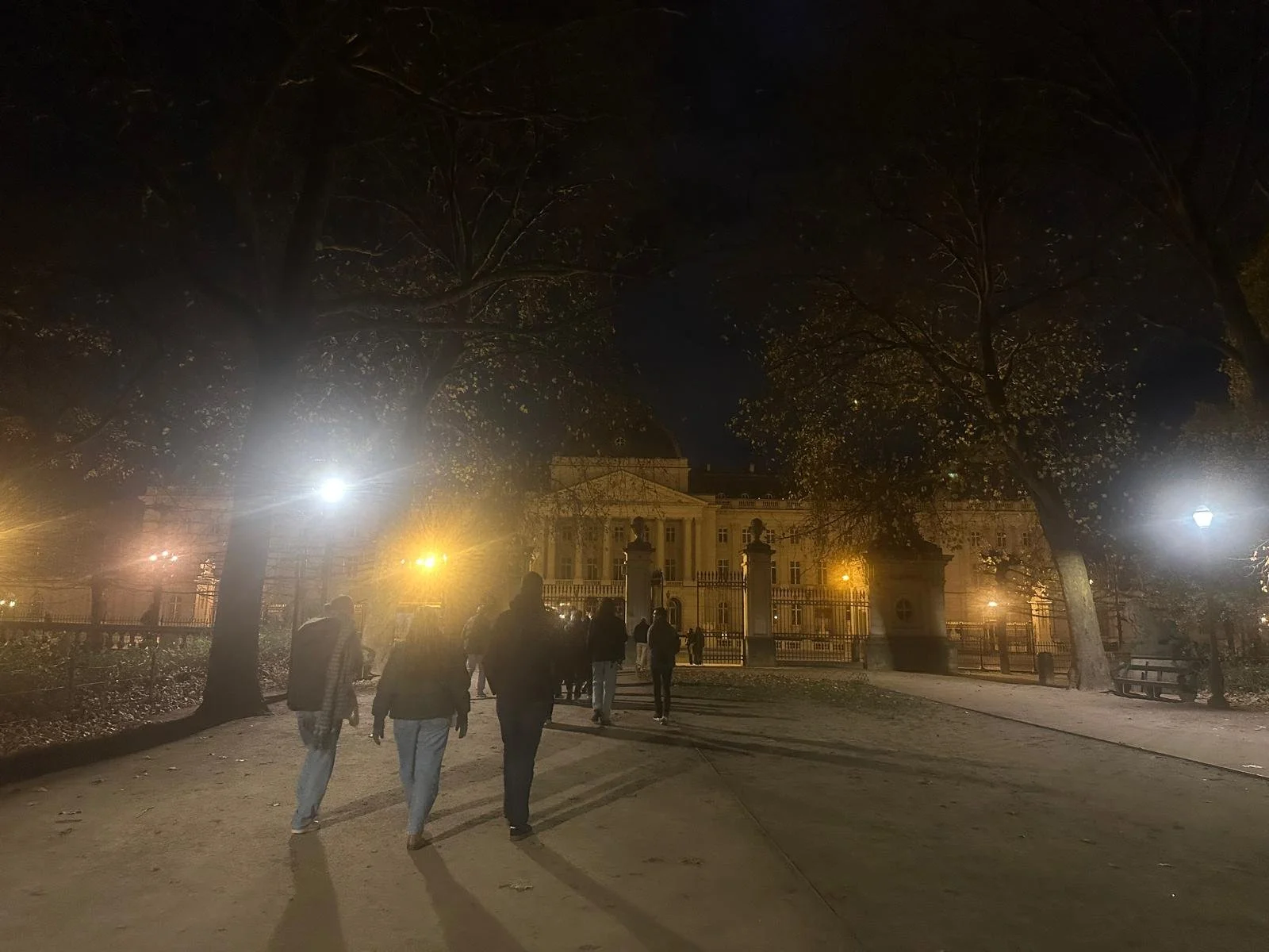 WhatsApp Image 2025-12-09 at 13.12.36 (2).jpeg