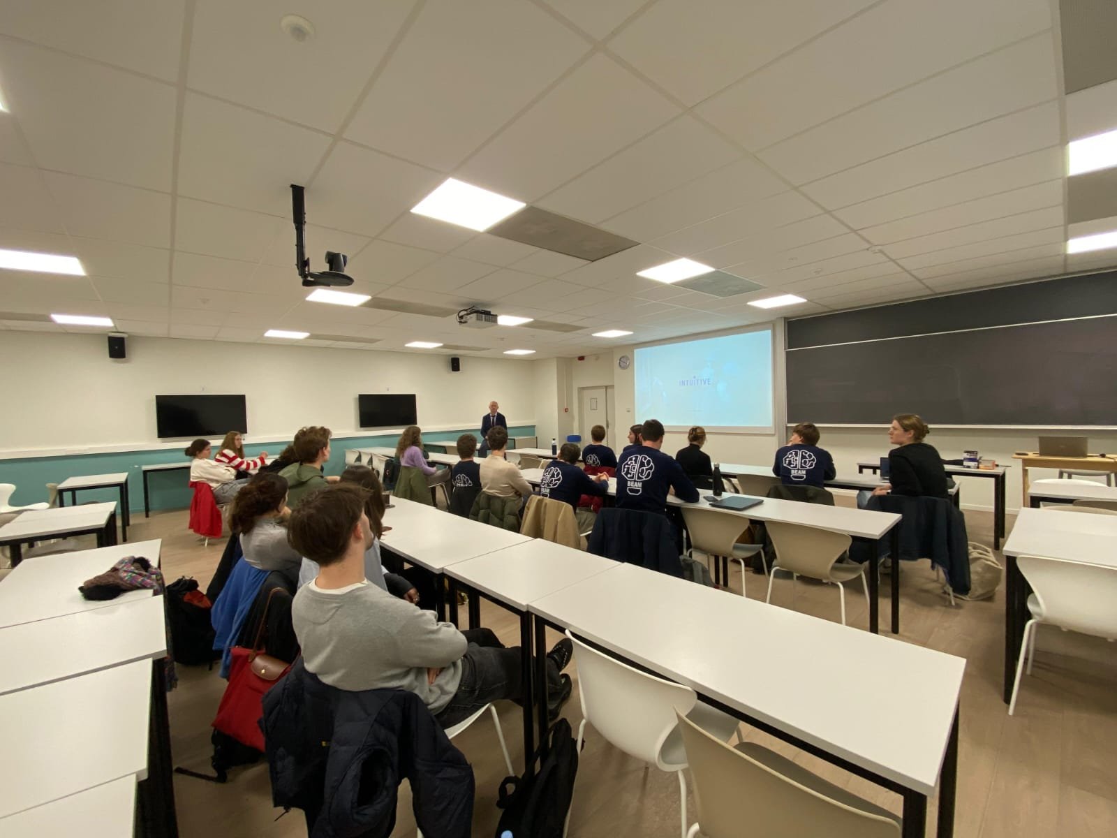 WhatsApp Image 2025-12-04 at 11.48.15 (2).jpeg