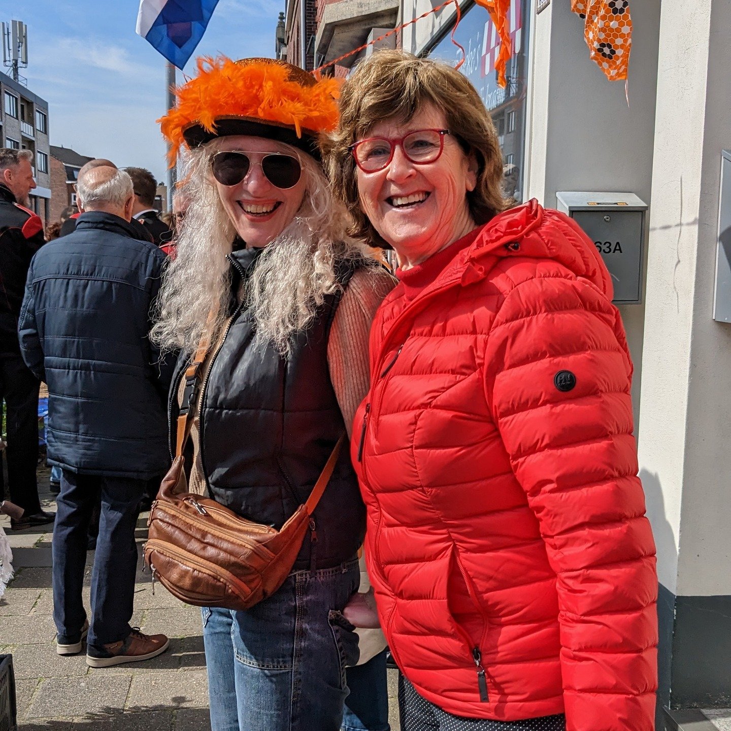 🎉 De plekjes vliegen weg! 🎉
Onze Koningsdag Rommelmarkt zit snel vol &mdash; elke dag worden er weer plekjes gereserveerd. Wil jij ook jouw zoldervondsten, vintage parels of kinderkleding verkopen? 👑🧺

✨ Dit is h&eacute;t moment om je plek te cla