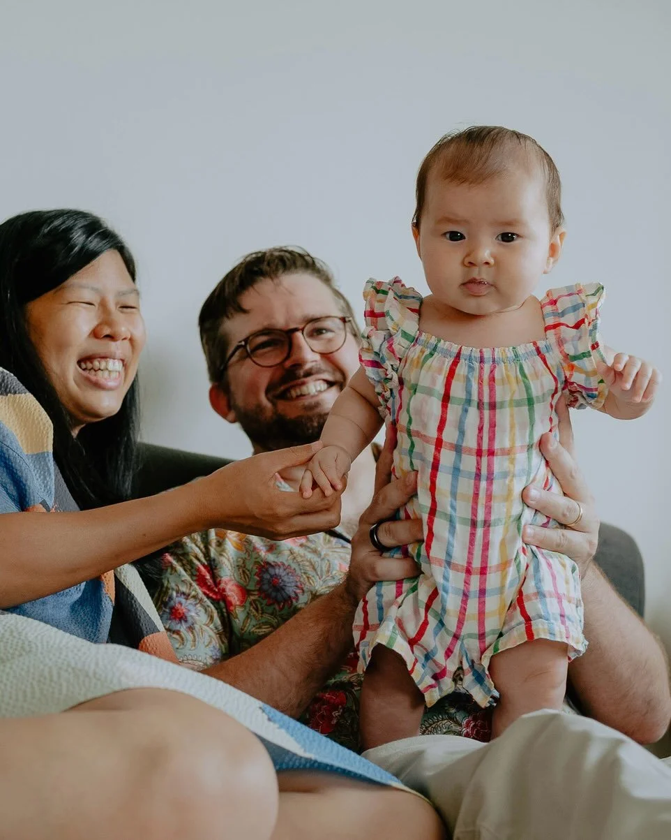 With every session, there&rsquo;s a flow. A rhythm that guides me and reveals in its own time the moments to be captured. 

For this home session with V+A, I was paced by the environment of their home &mdash; cosy, natural and shaped by things they l