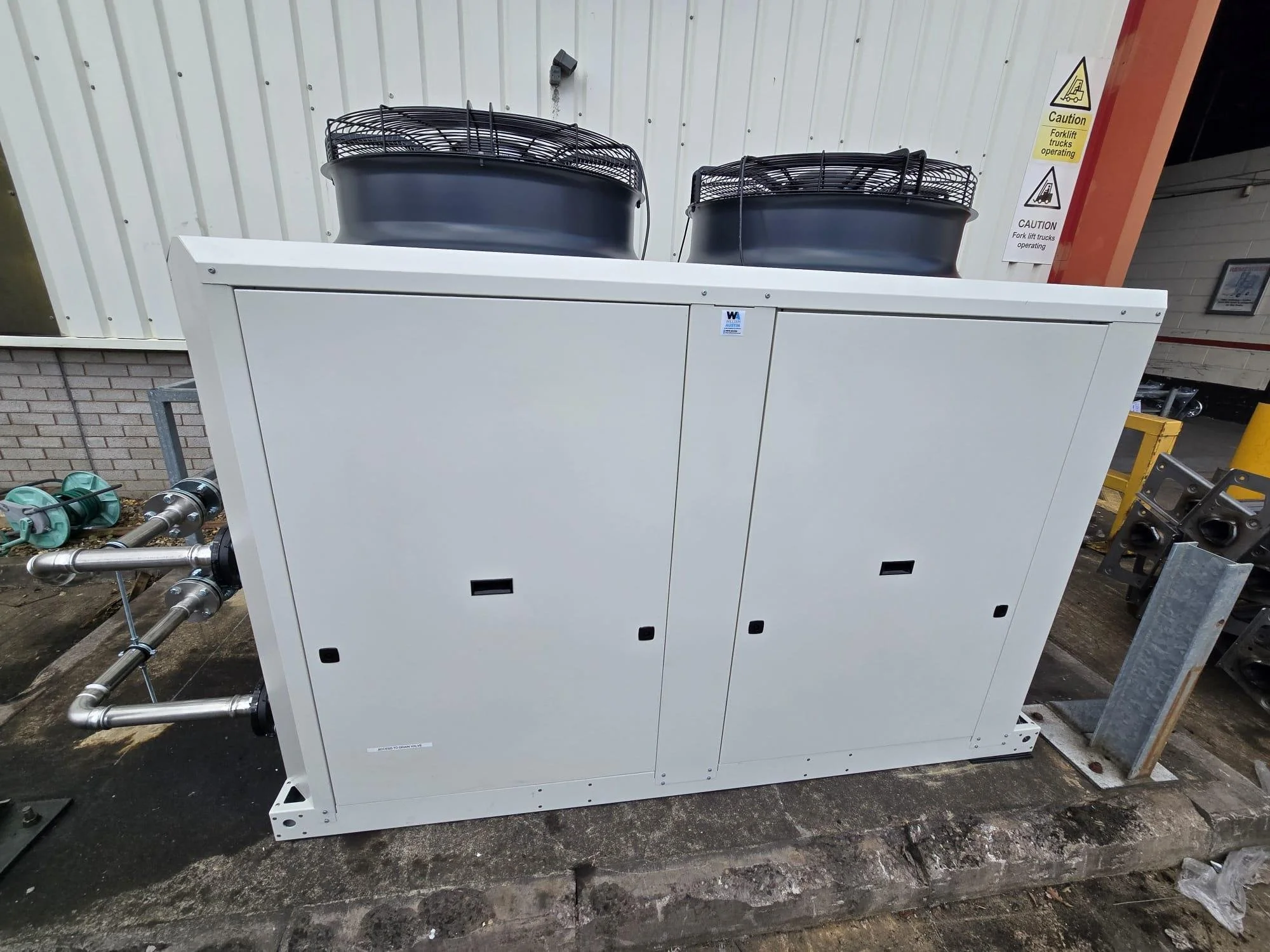Replacement Chiller System for Commercial Office Premises
