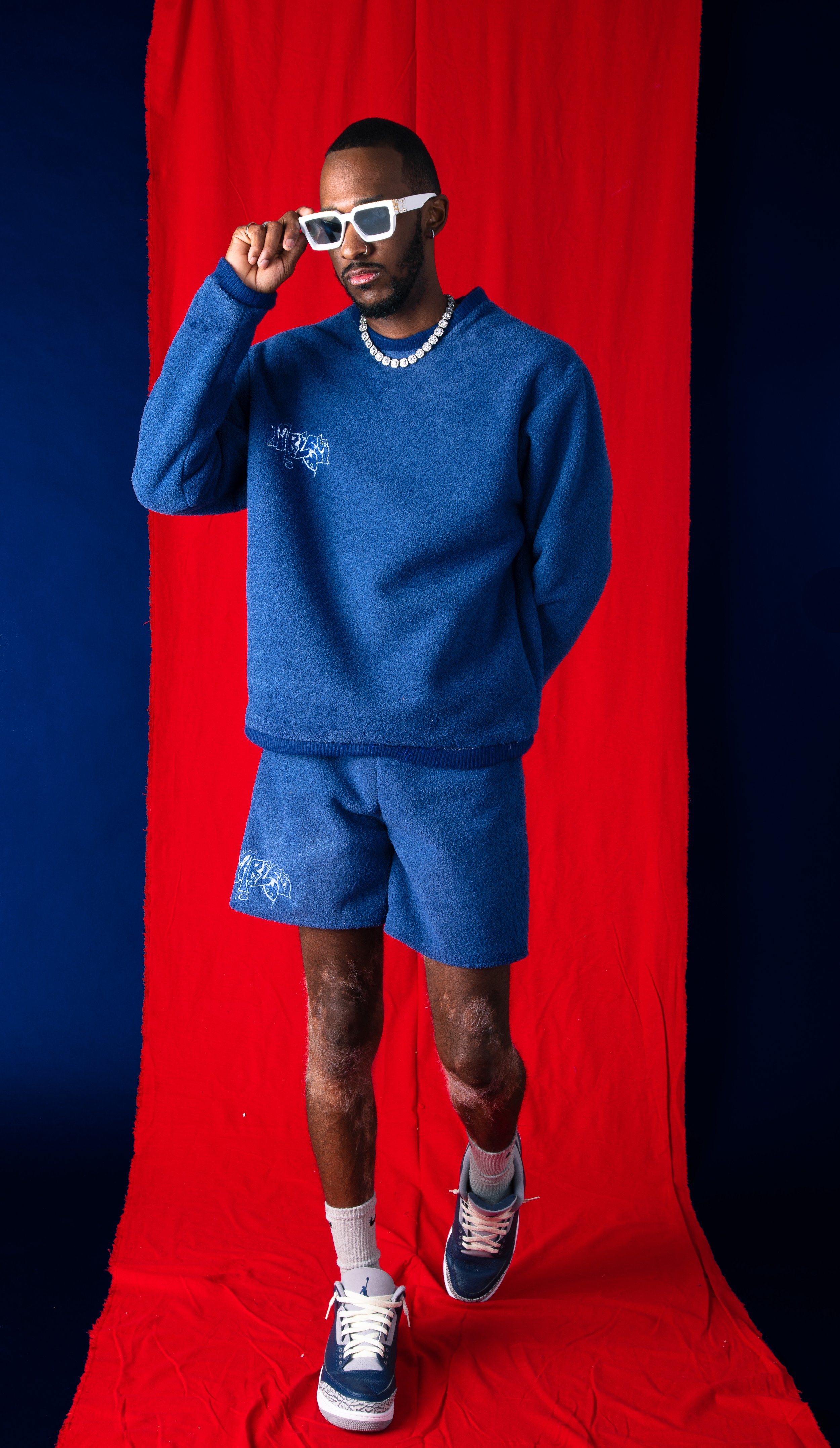 short crewneck set with red fabricinsta pls.jpg