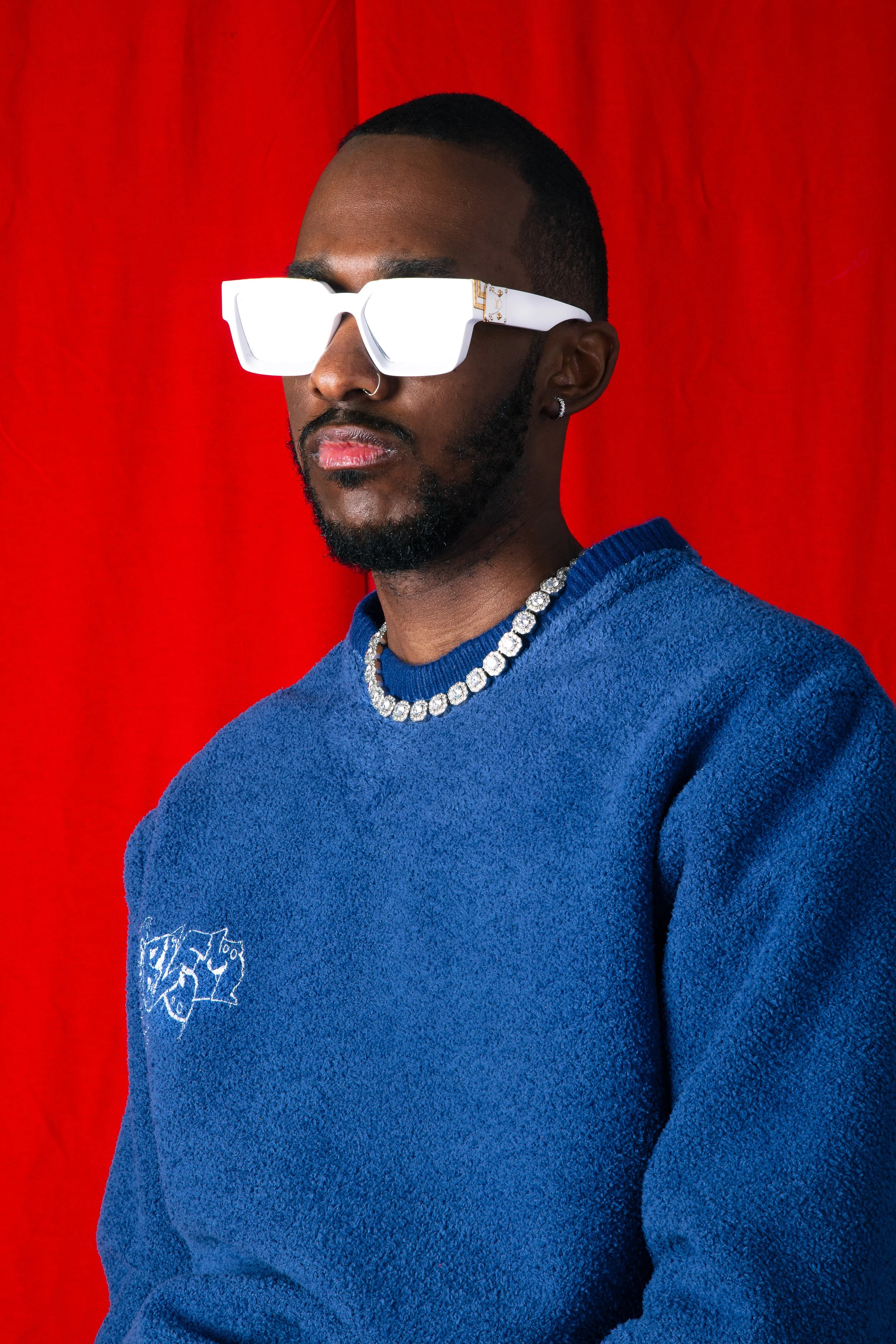 crewneck and white glassesinsta pls.jpg