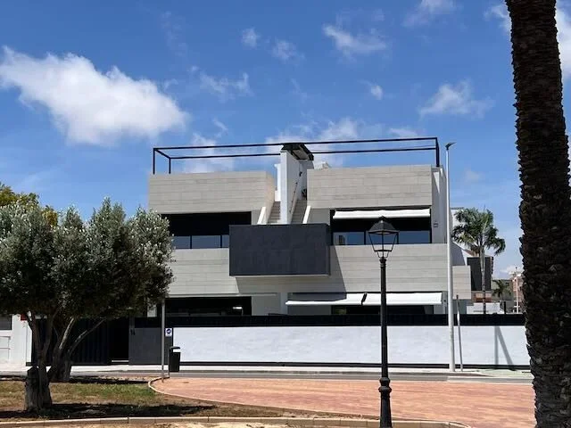 HP 38 PARK VIEW.webp