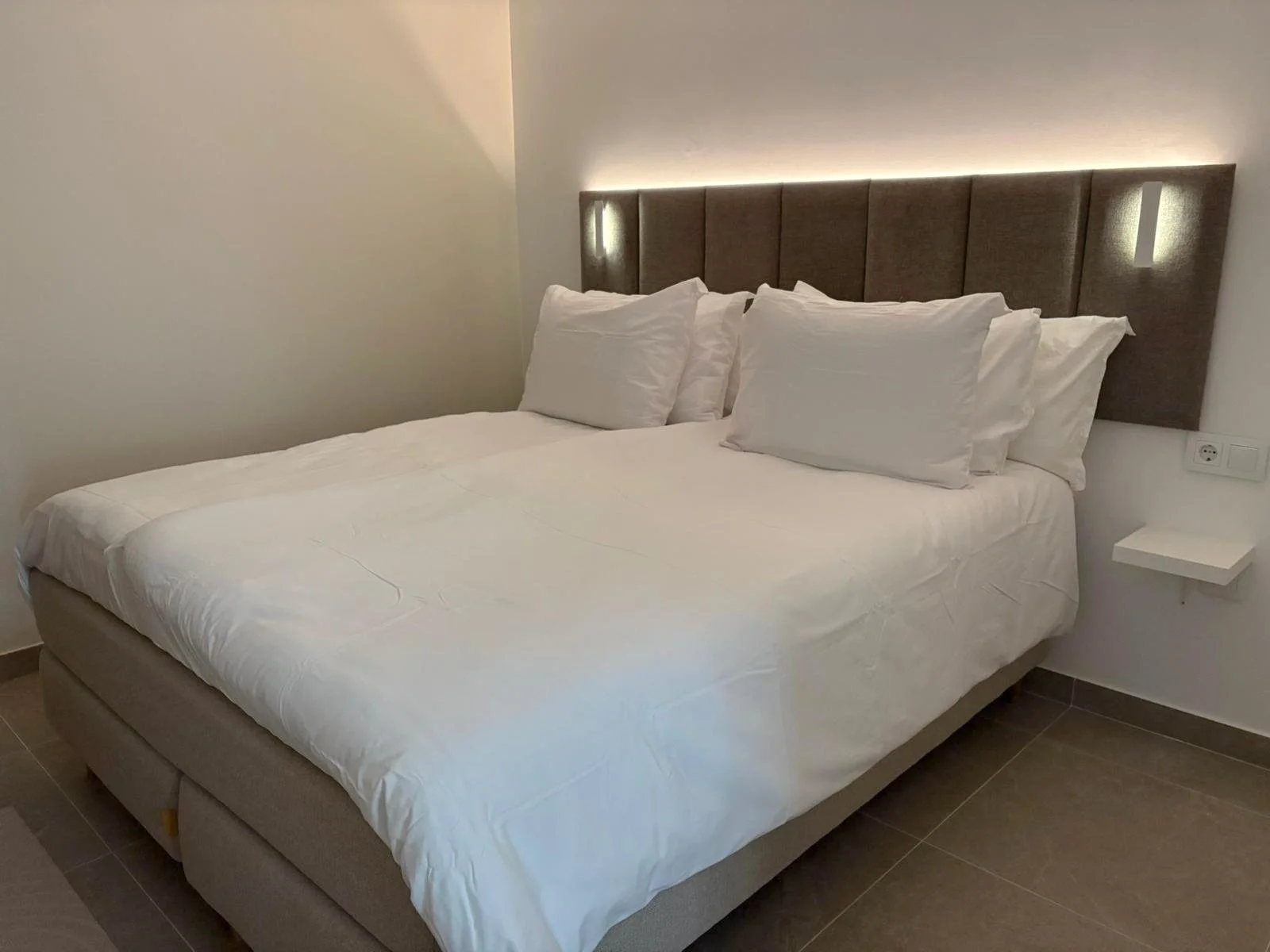 WhatsApp Image 2026-03-23 at 12.52.01 (4).jpeg