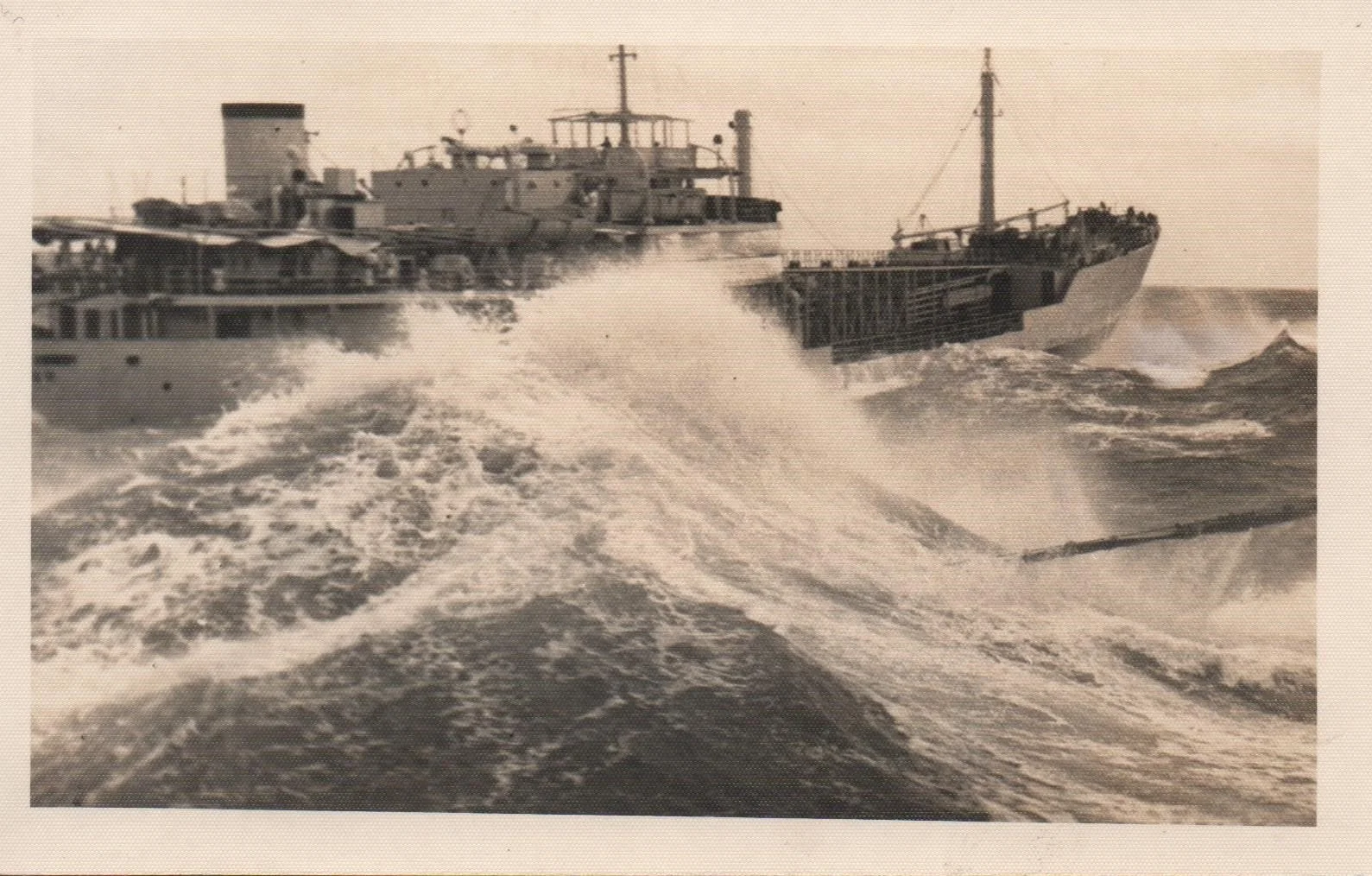 HMS Belfast 1949 RAS atsern Ranger Class RFA .jpeg.jpeg