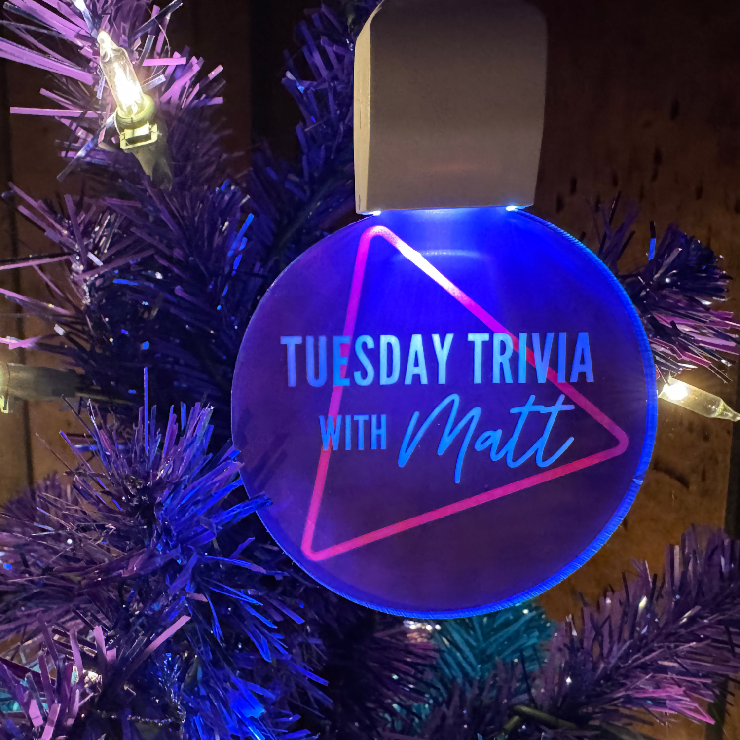 Light Up Ornament 2.png